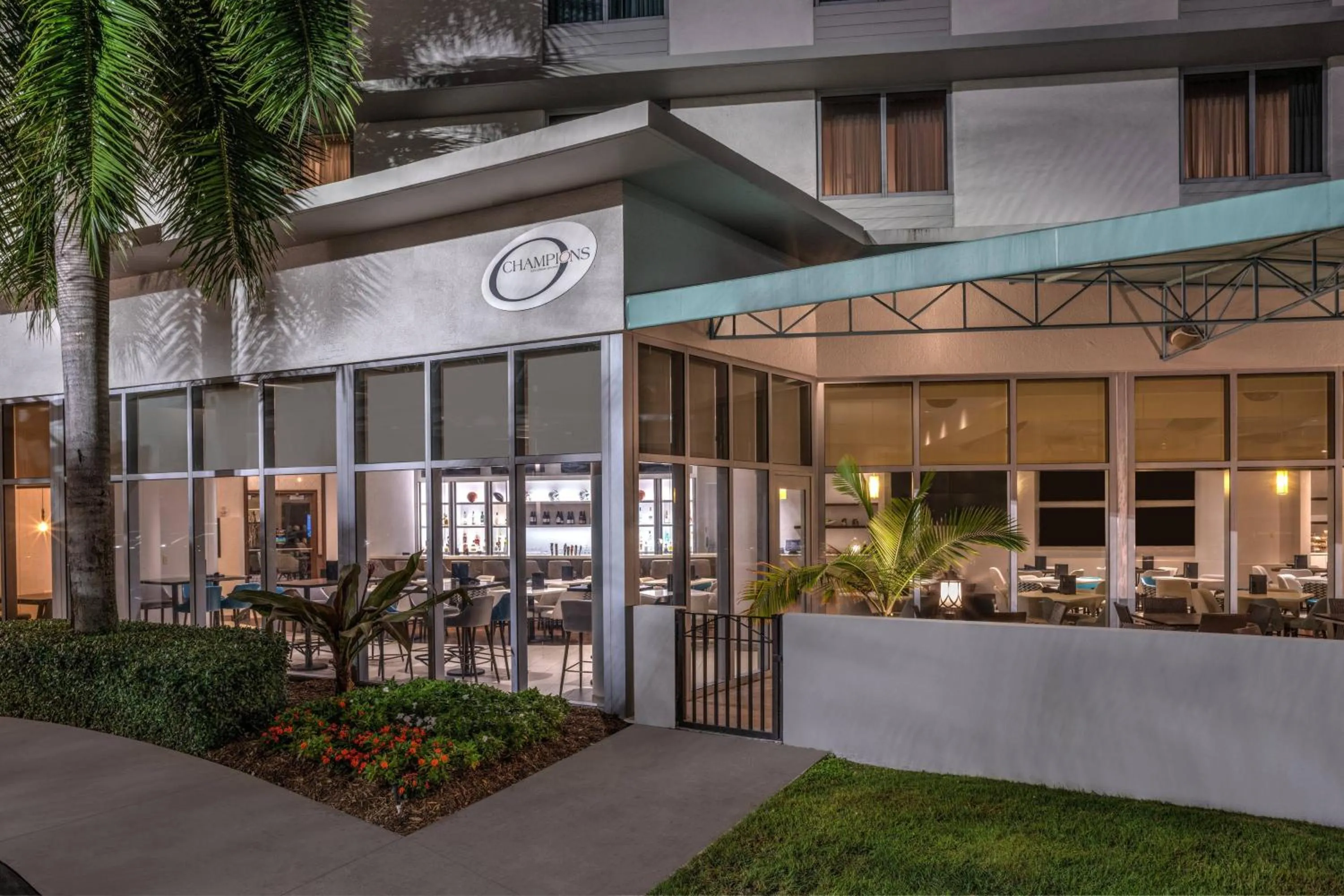 Lounge or bar in Courtyard by Marriott Miami Airport
