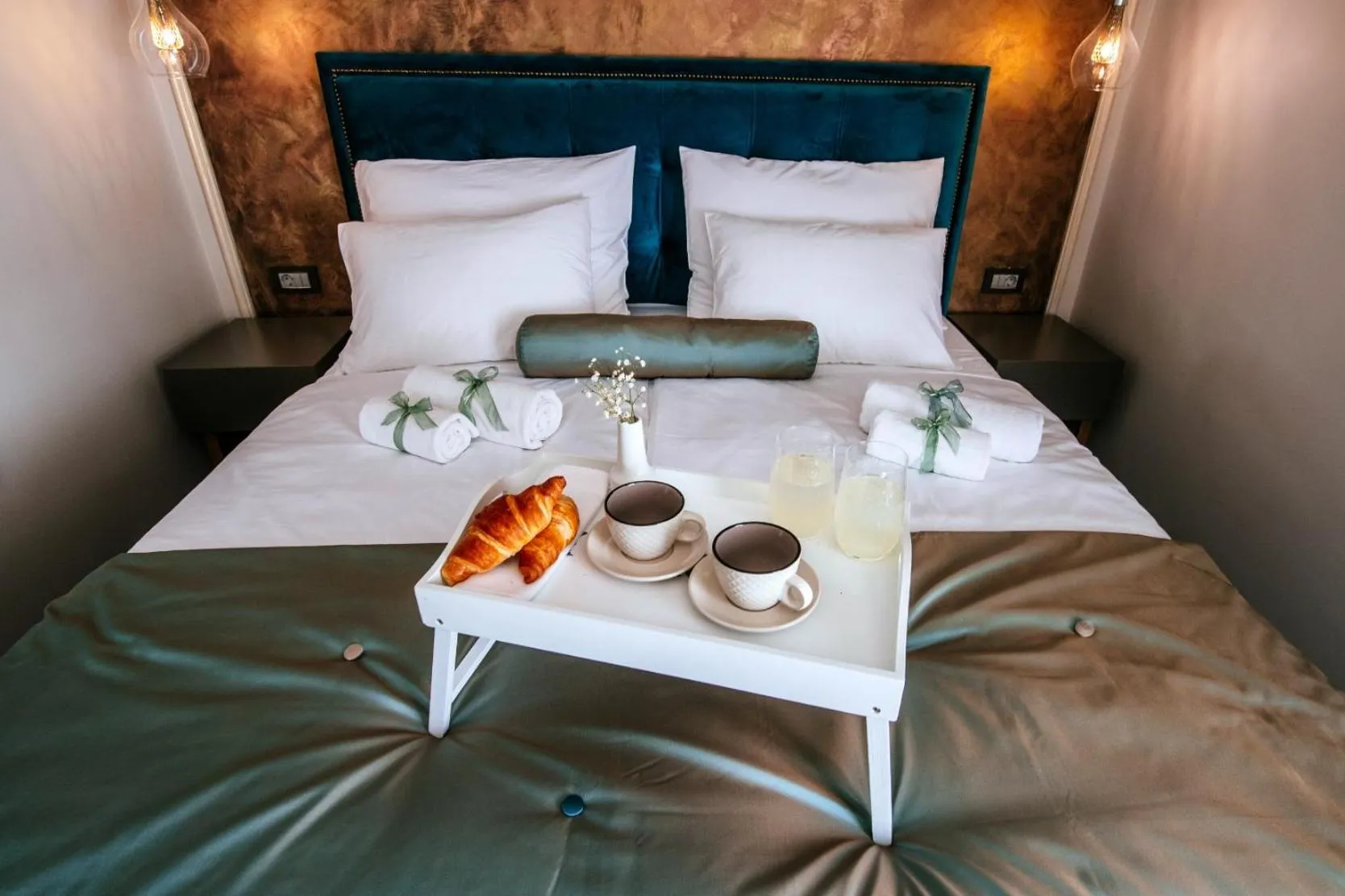 Bed in Luxury Rooms VINDEMIÆ