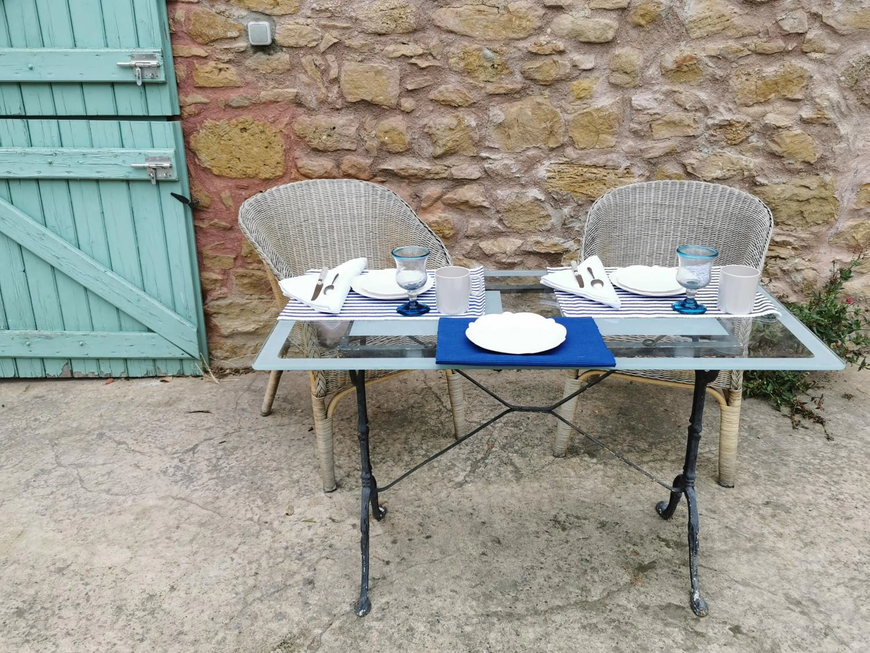 Patio in Residence La Borde