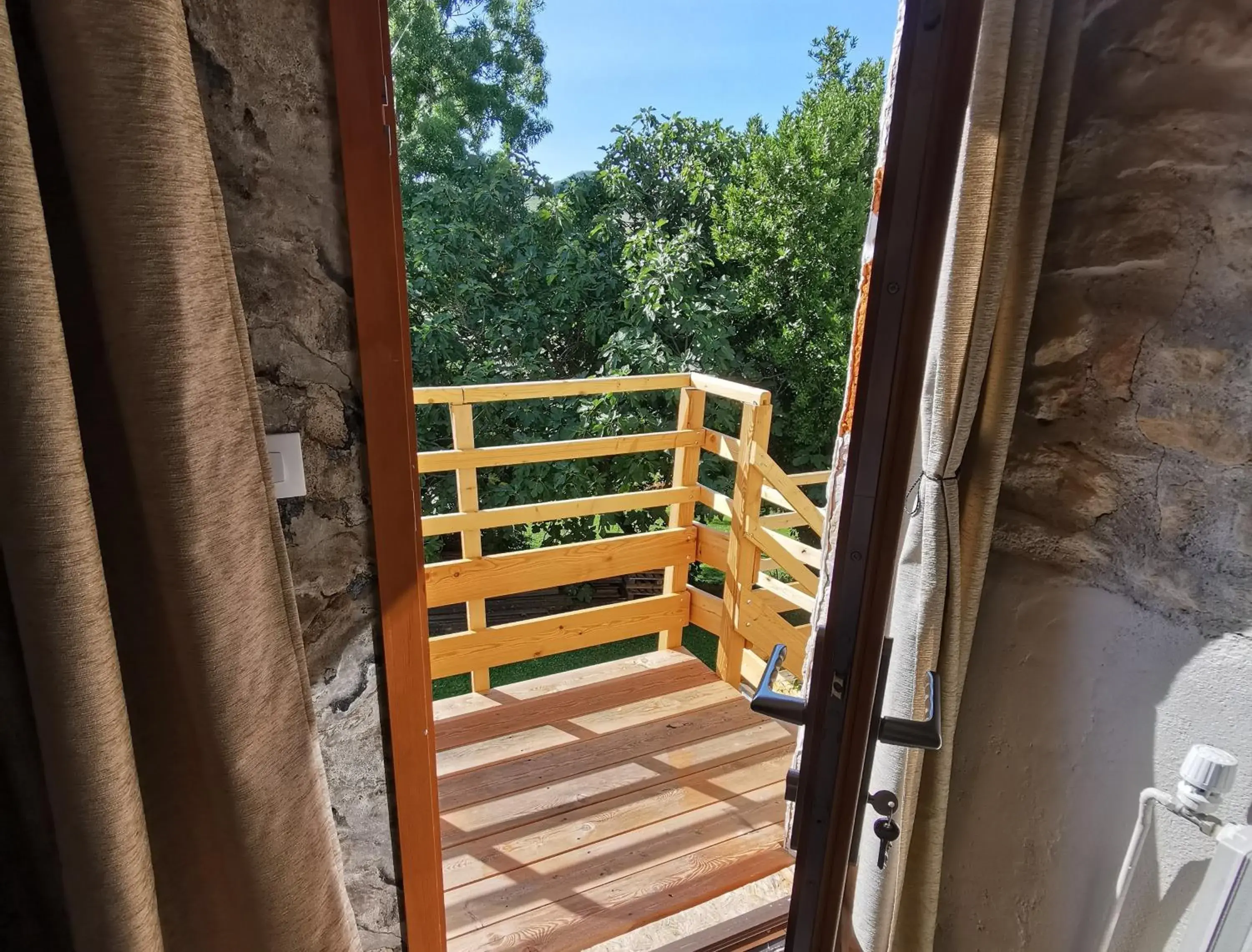Double or Twin Room with Balcony in Residence La Borde Double or Twin Room with Balcony in Residence La Borde