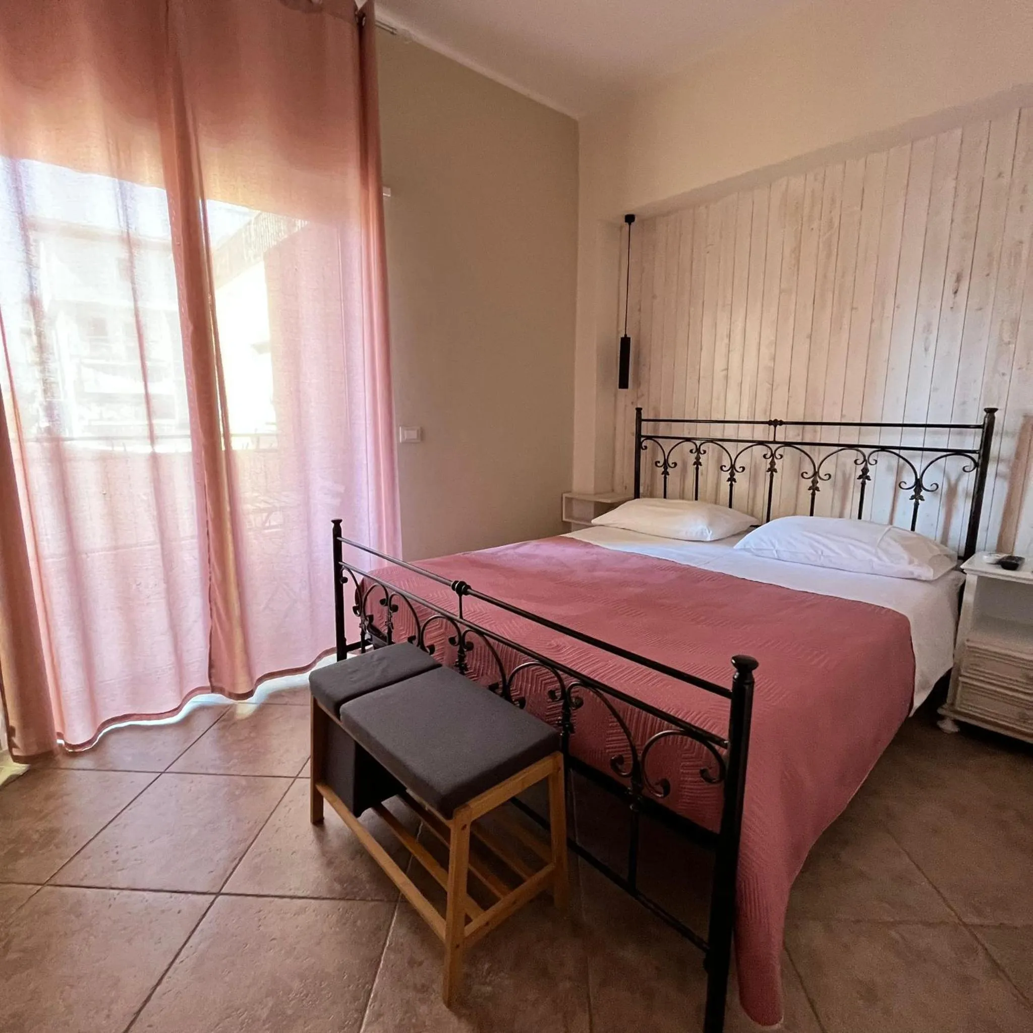 Balcony/Terrace, Bed in Donna Viruzza