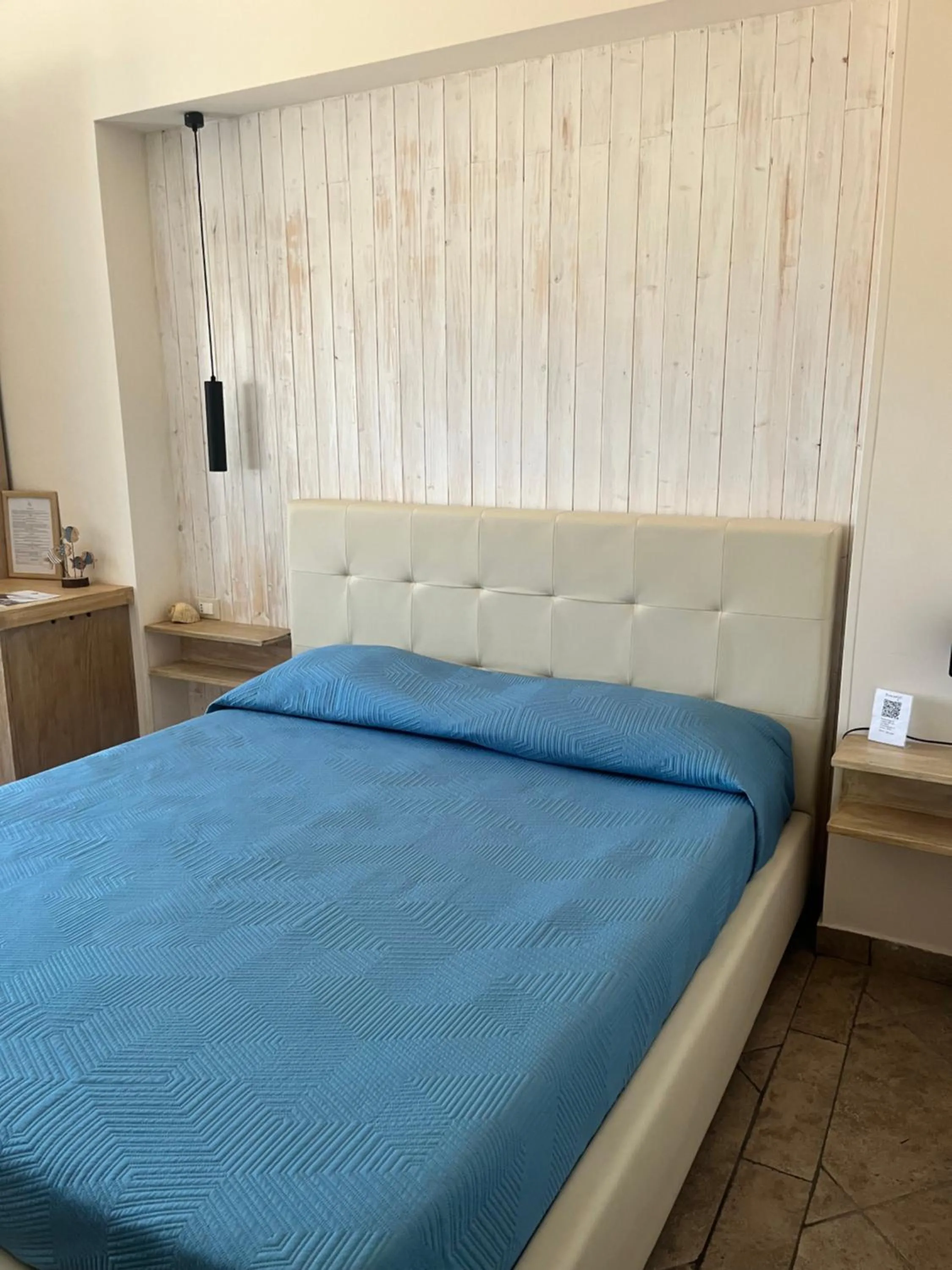 Bed in Donna Viruzza