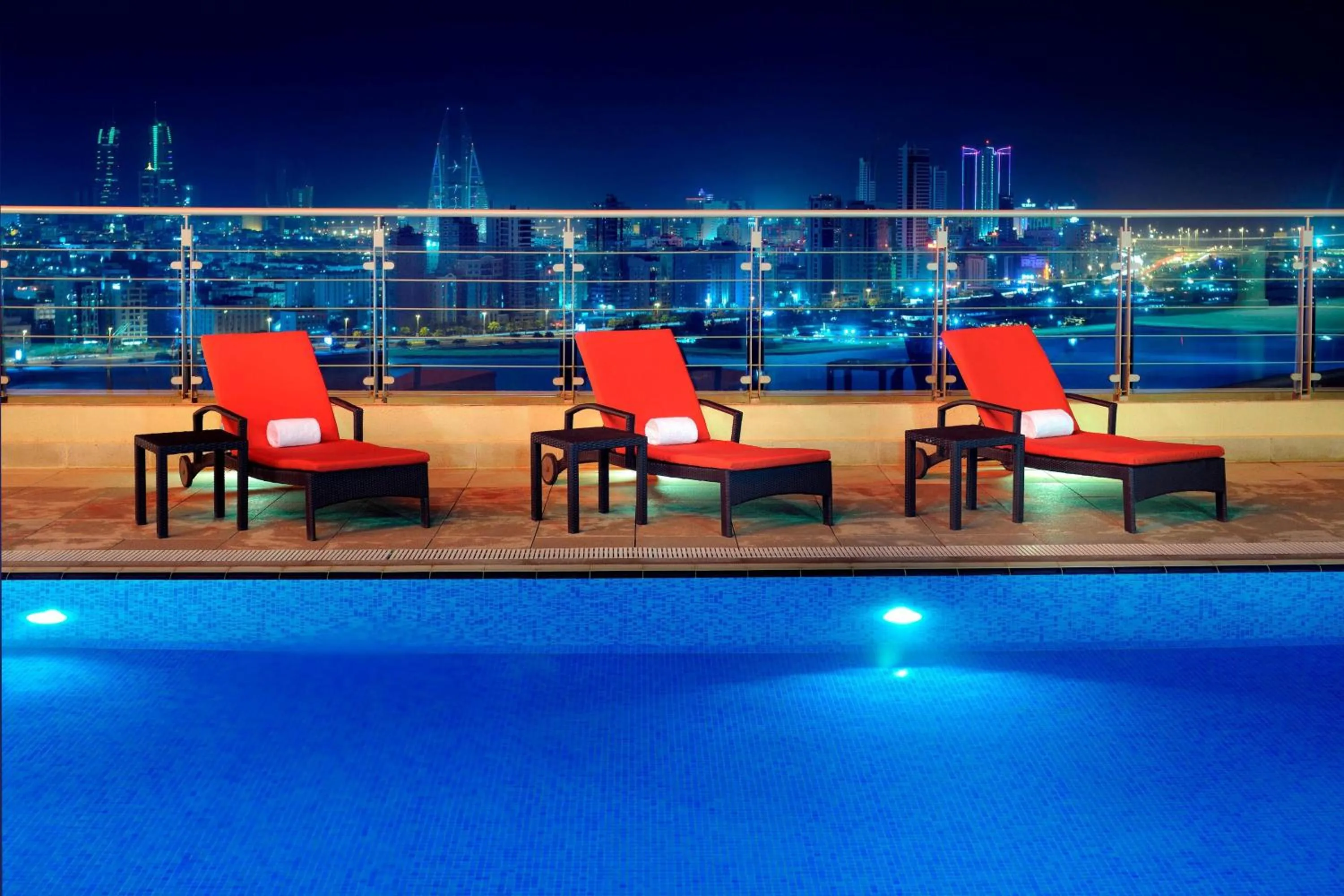 Swimming pool in Marriott Executive Apartments Manama, Bahrain