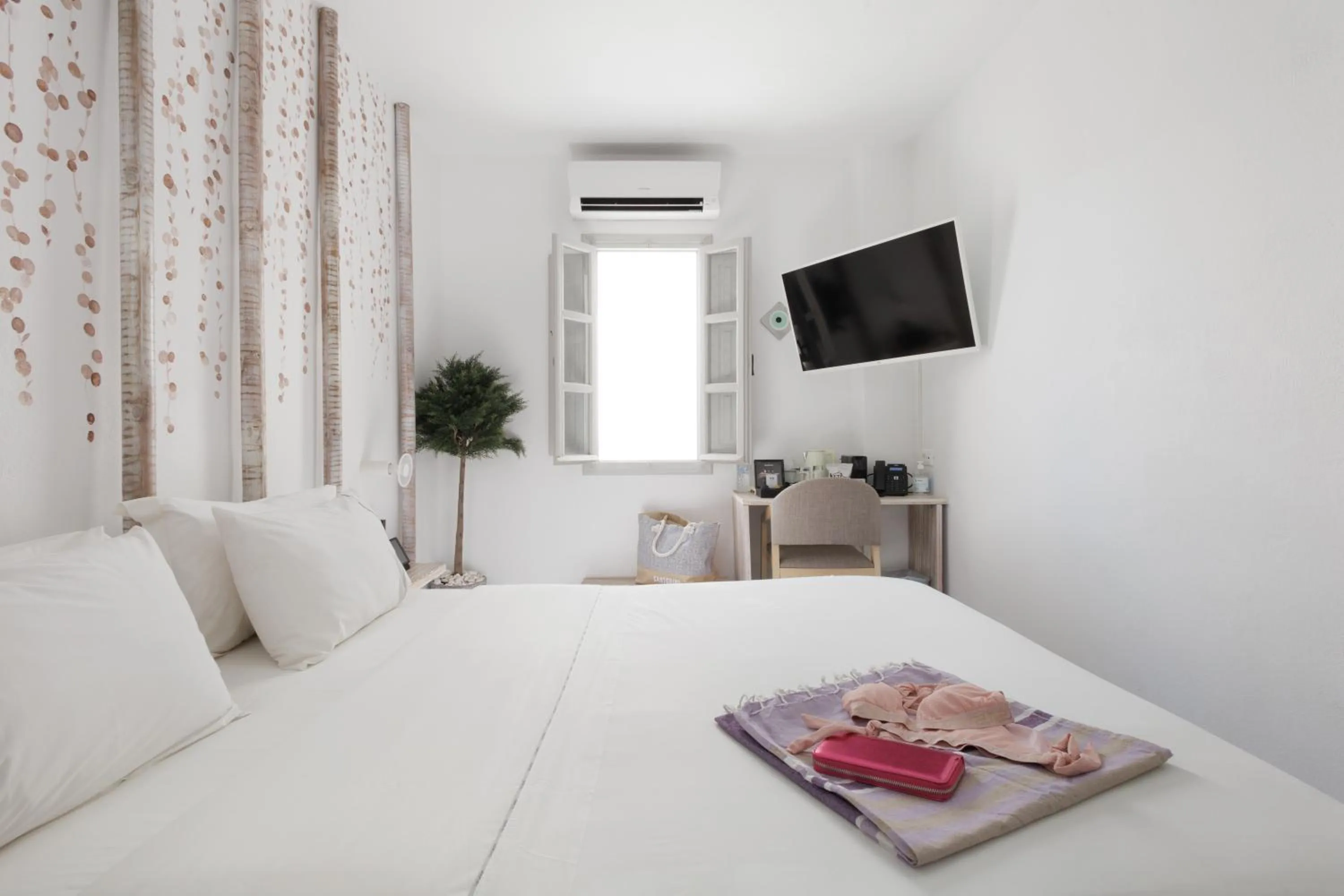 Bed in The Museum Project Oia