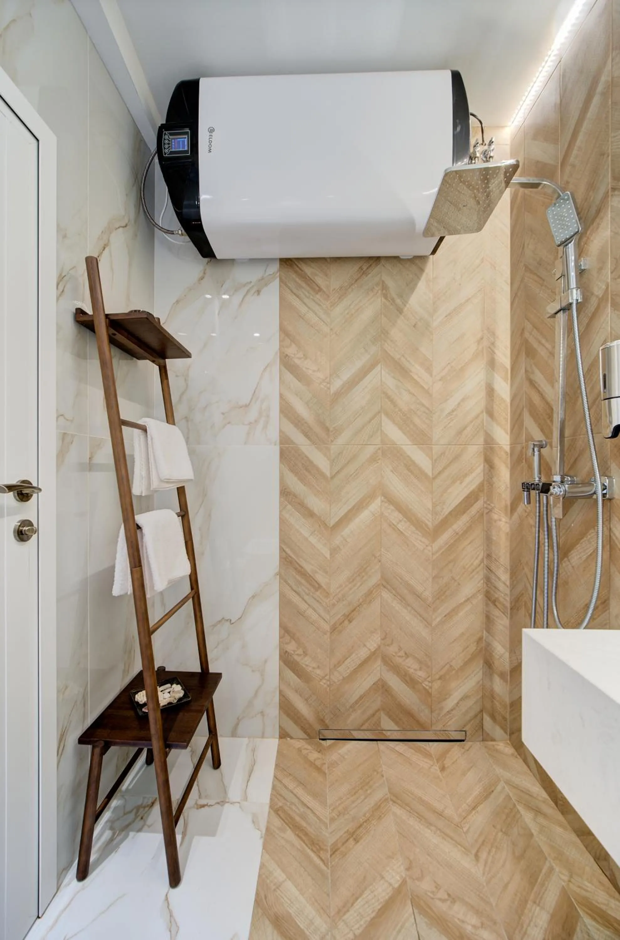 Shower in Beachfront Smart Homes by Marty's