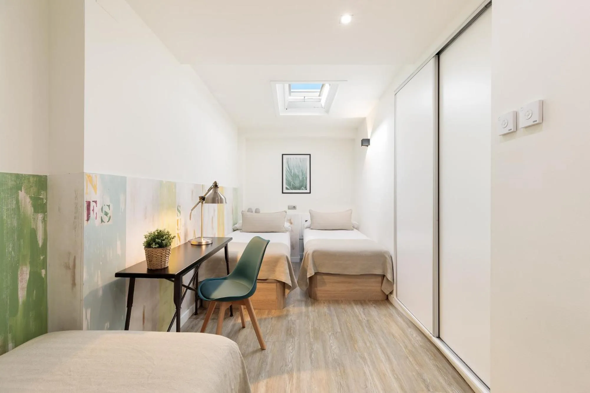Bed in Sitges Group Blue&White