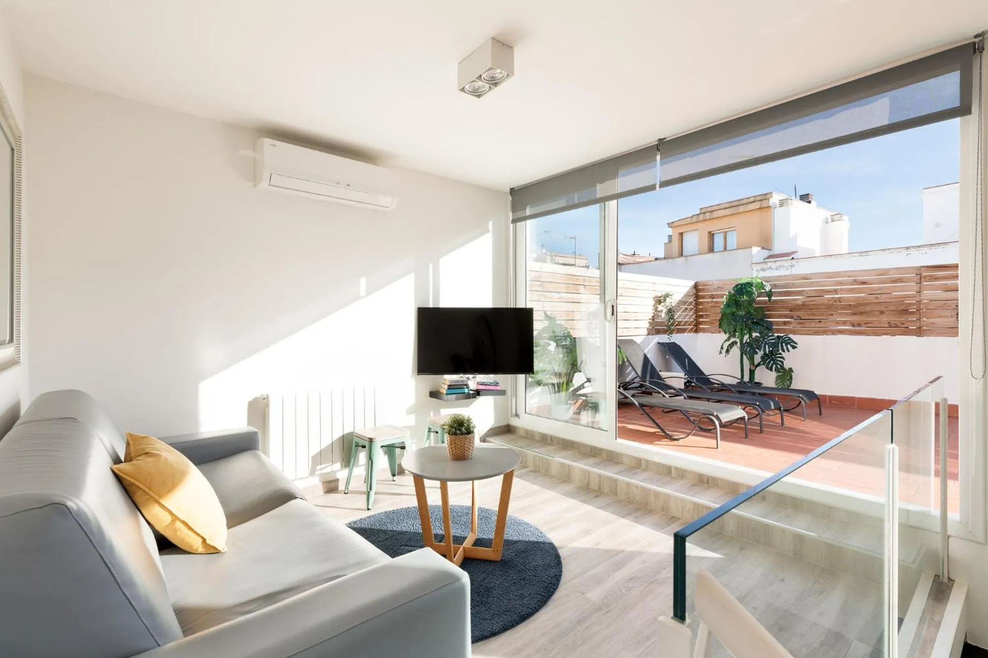 TV and multimedia in Sitges Group Blue&White