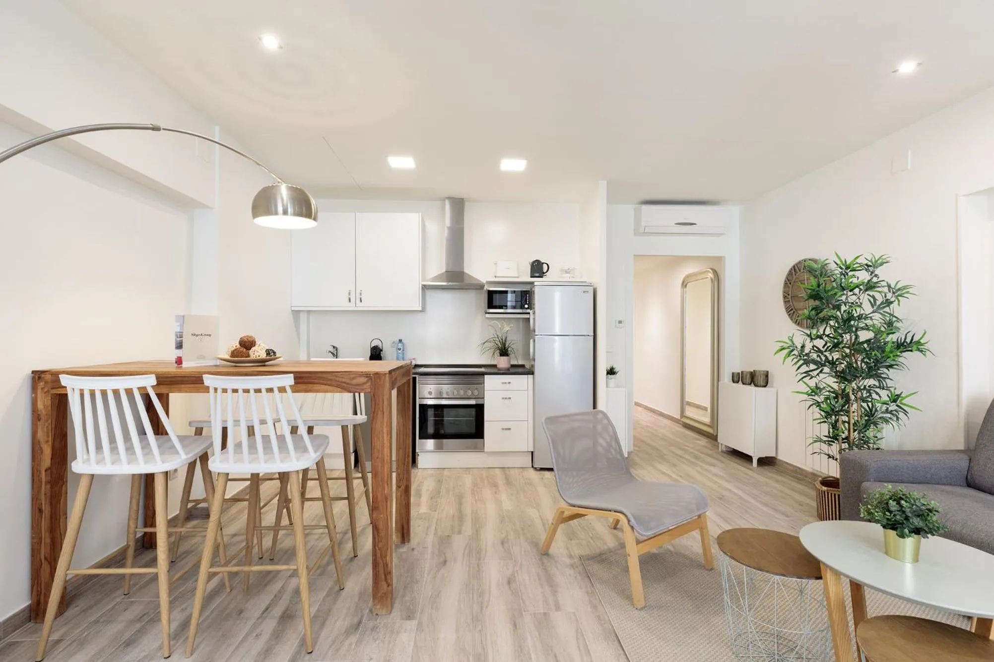 Kitchen or kitchenette in Sitges Group Blue&White