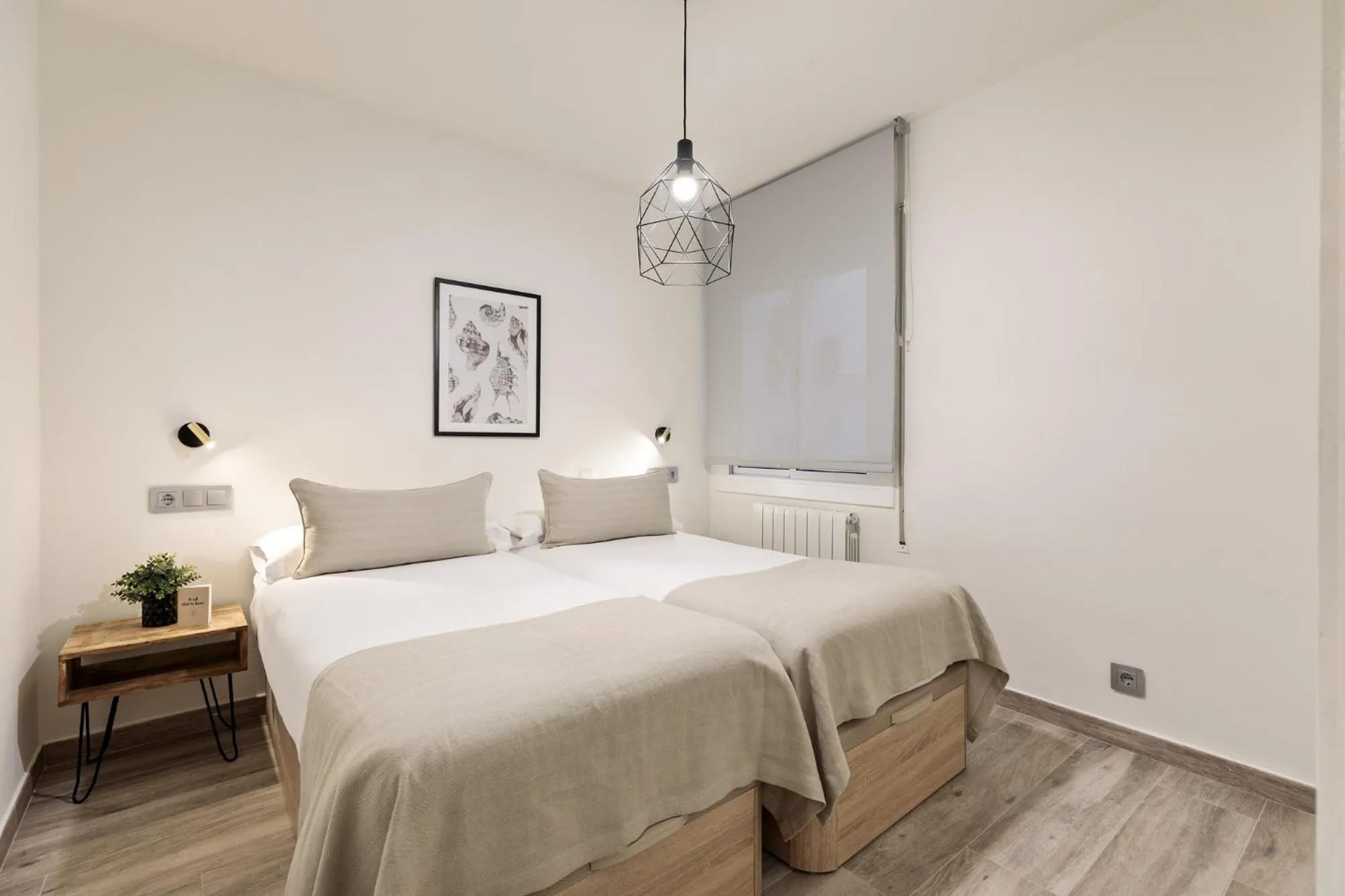 Bed in Sitges Group Blue&White