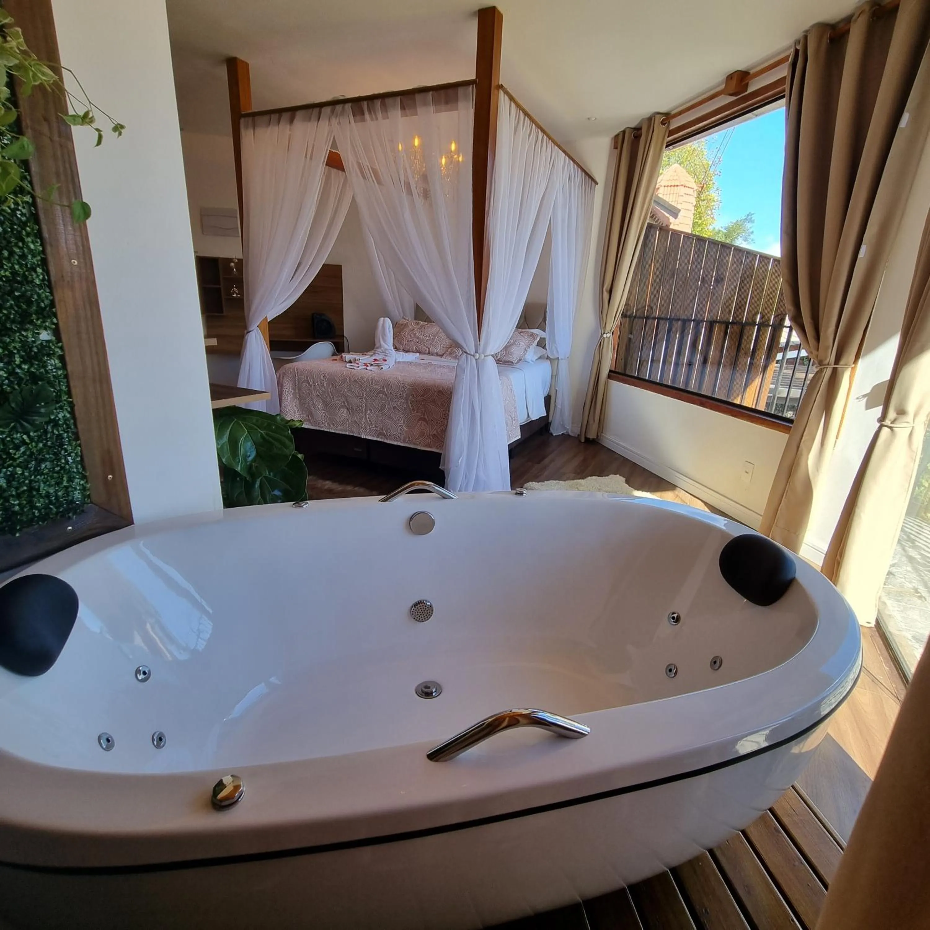Hot Tub, Bed in Recanto dos Moinhos - Boutique Hotel
