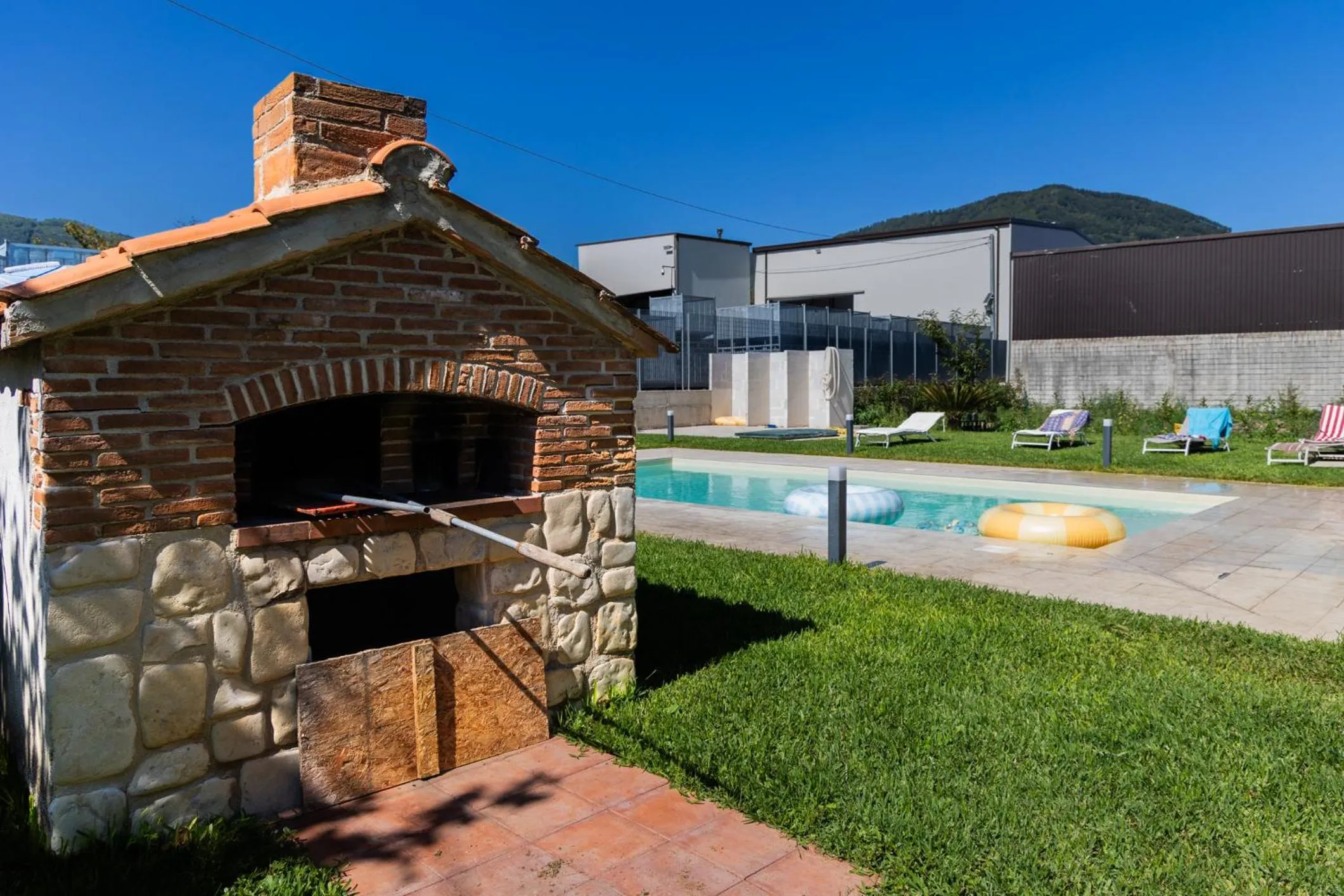 Day in Santa Maria Apartments