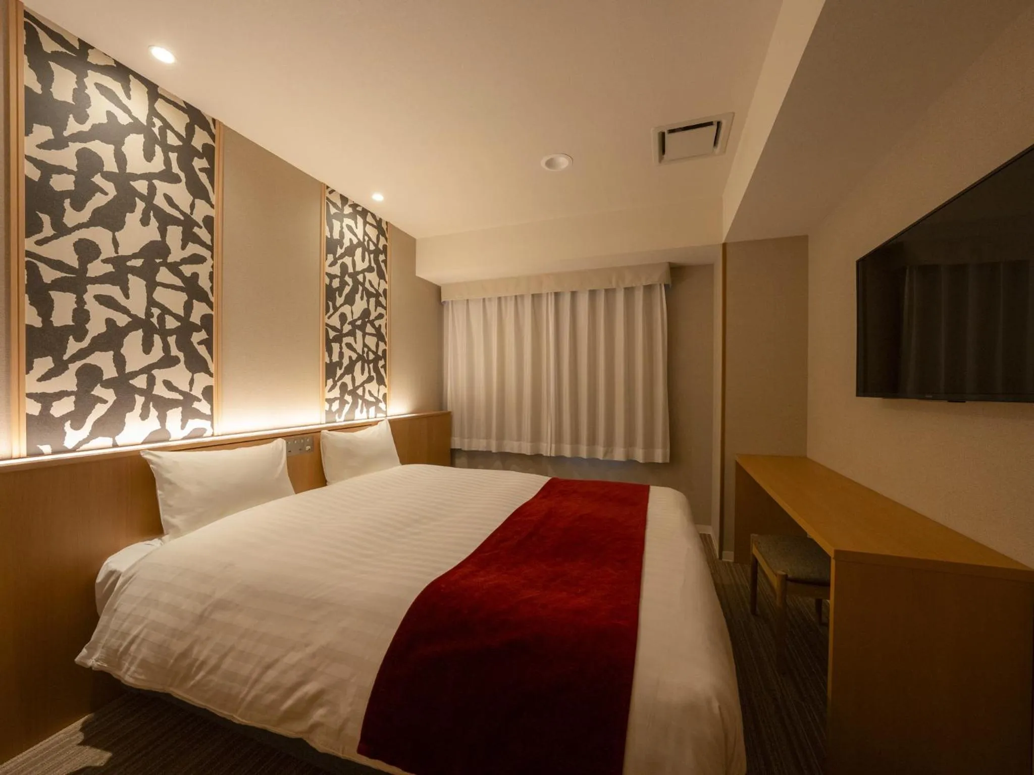 Photo of the whole room, Bed in Hotel SUI Kyoto Kiyomizu