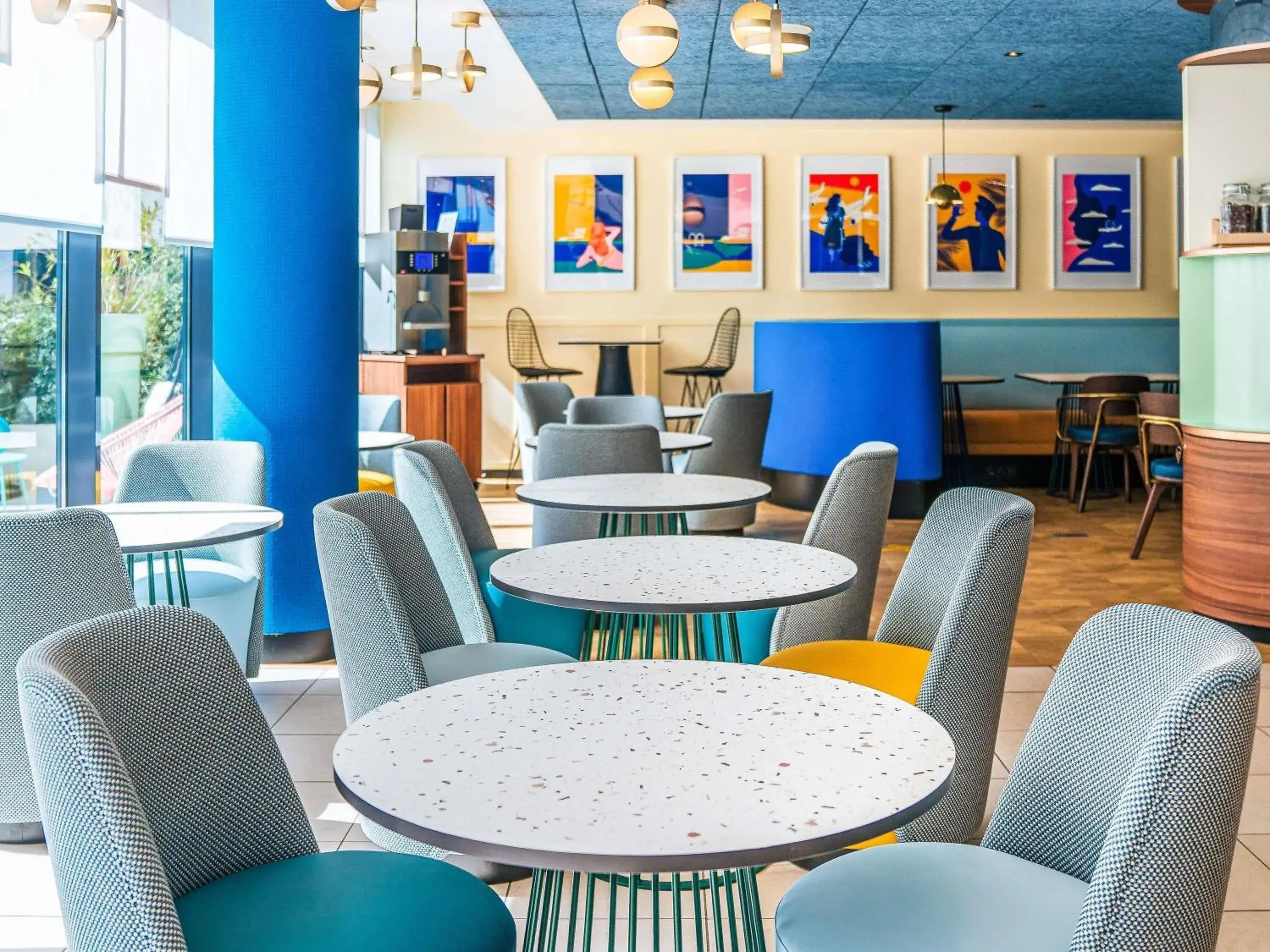 Lounge or bar in ibis Styles Nice Aéroport Arenas Lounge or bar in ibis Styles Nice Aéroport Arenas