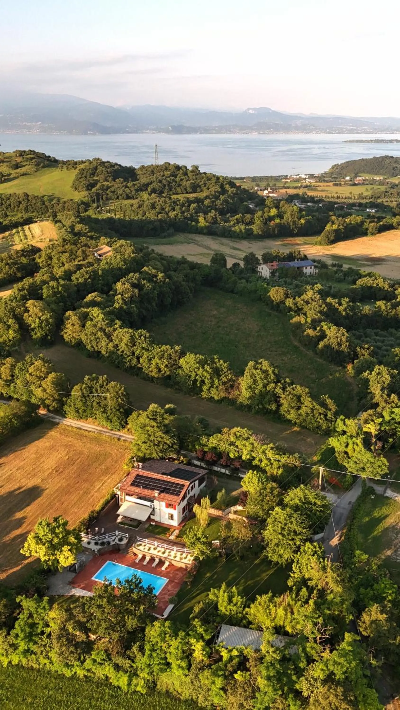 Property building in Villa Bagnole B&B - Holiday Apartments