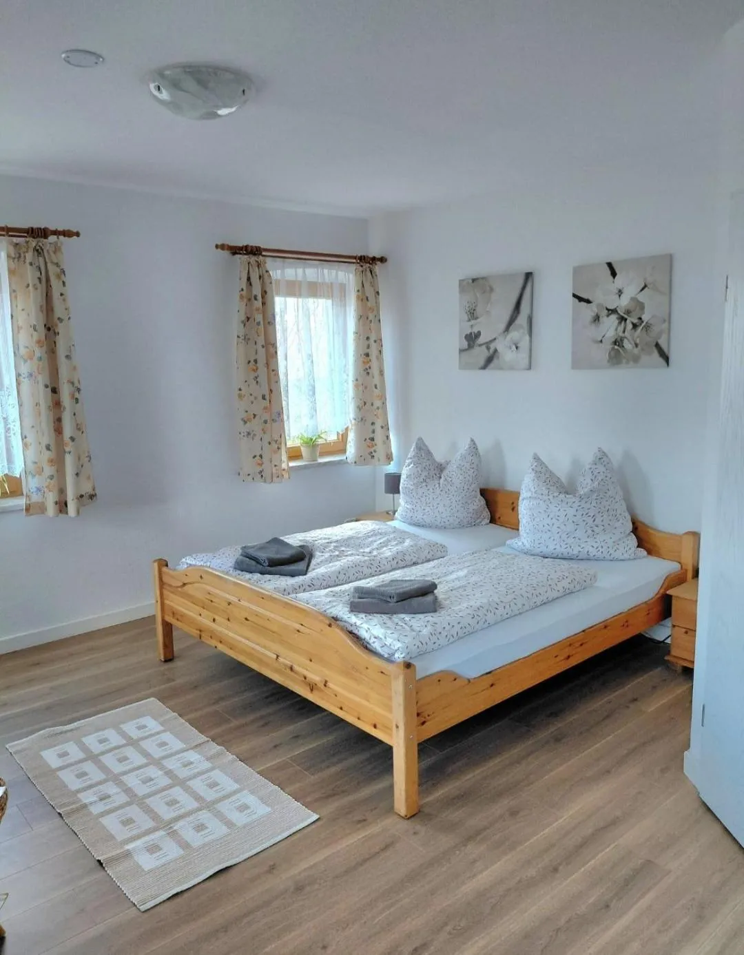 Bed in Einkehr zur Rennstrecke