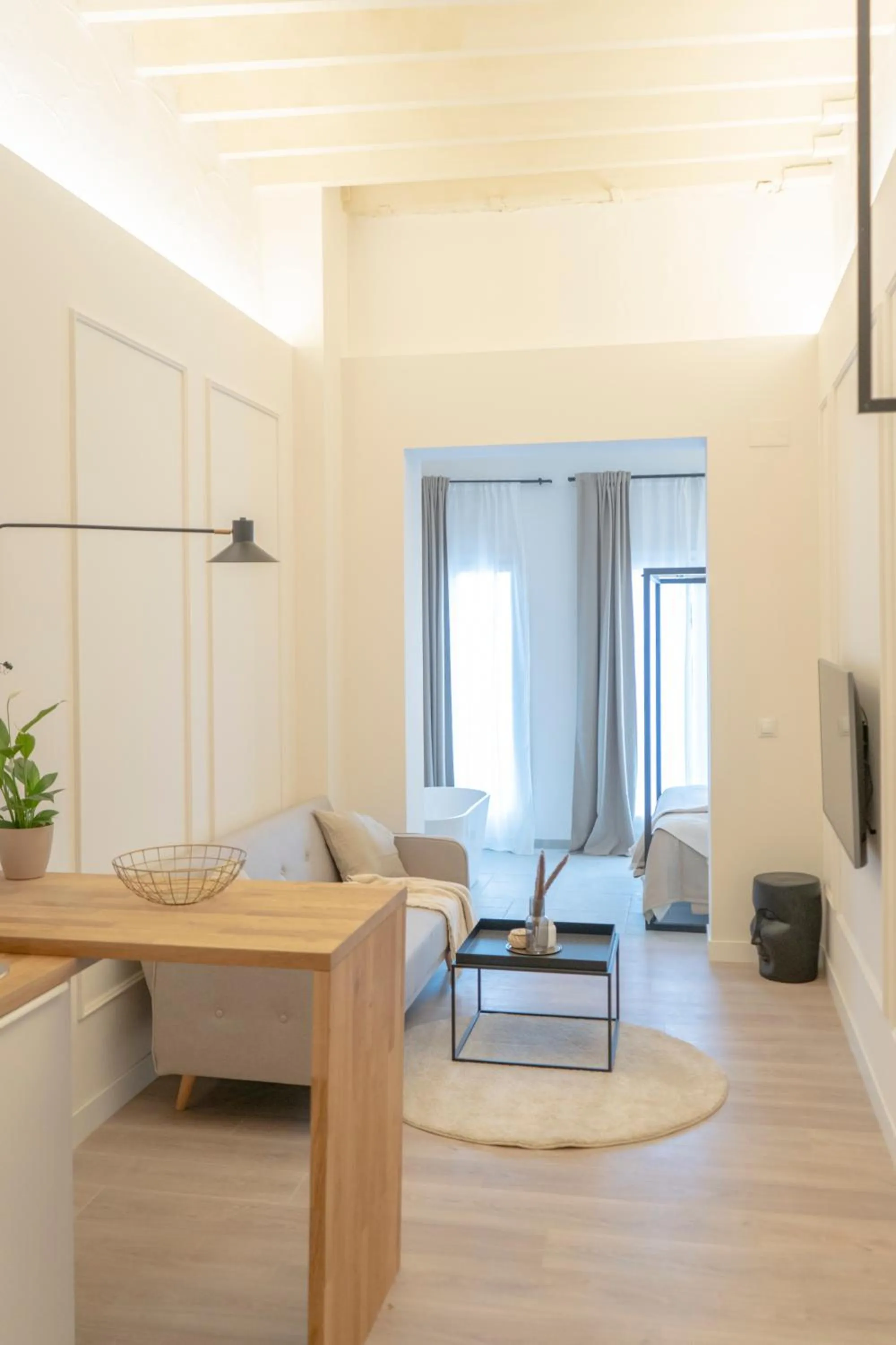 Living room in Suites Alfonso X