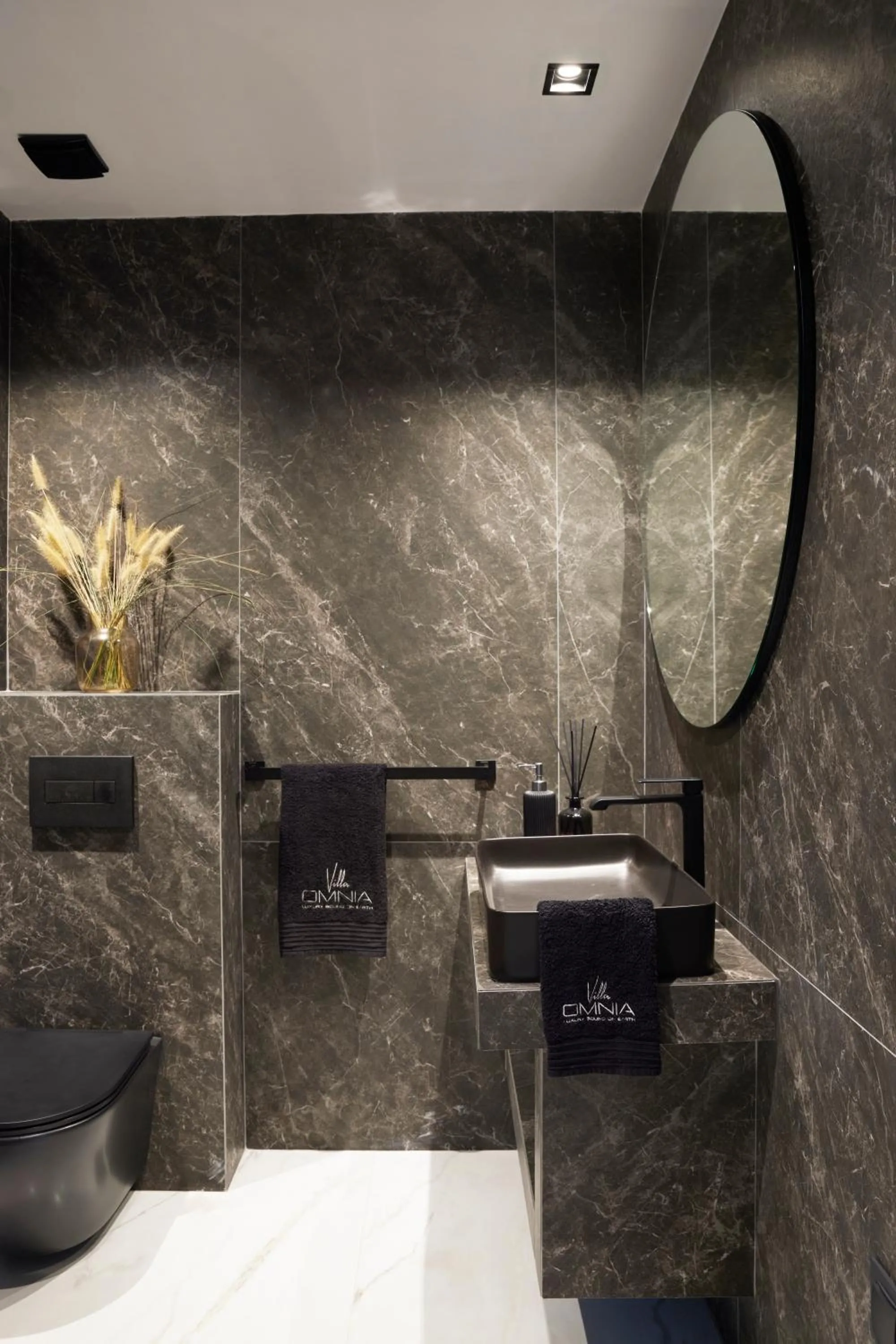 Toilet in Villa OMNIA - Luxury Bound on Earth