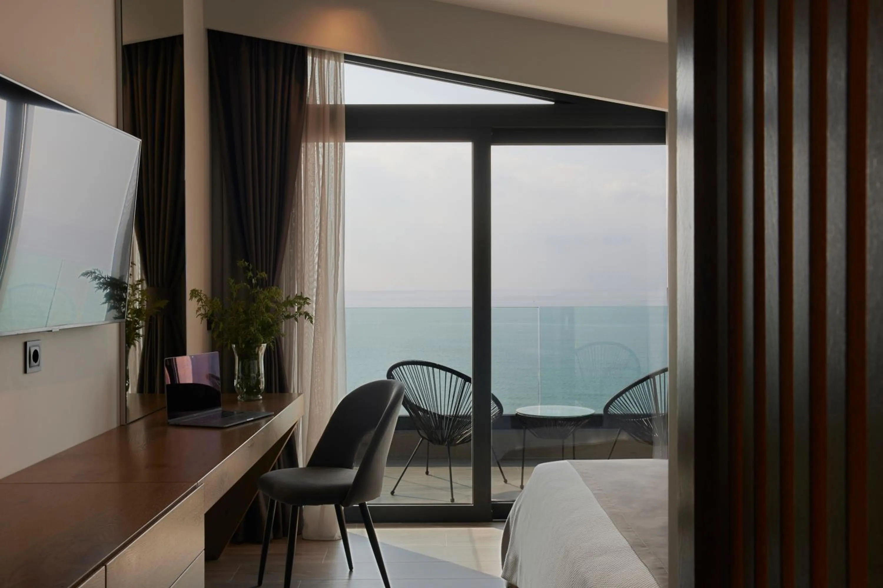 Natural landscape in Villa OMNIA - Luxury Bound on Earth