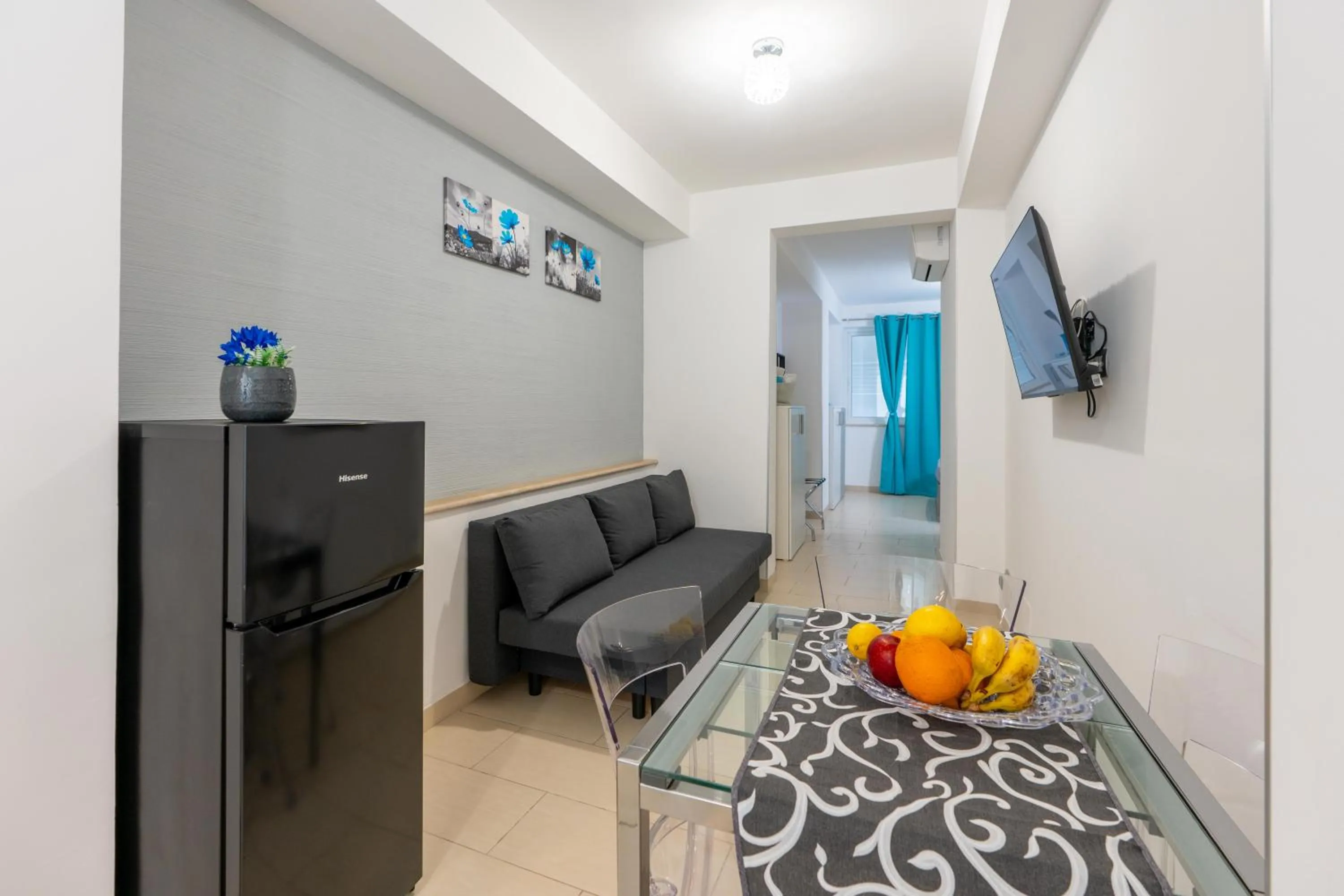 MADAGÌ Beachfront Apartments
