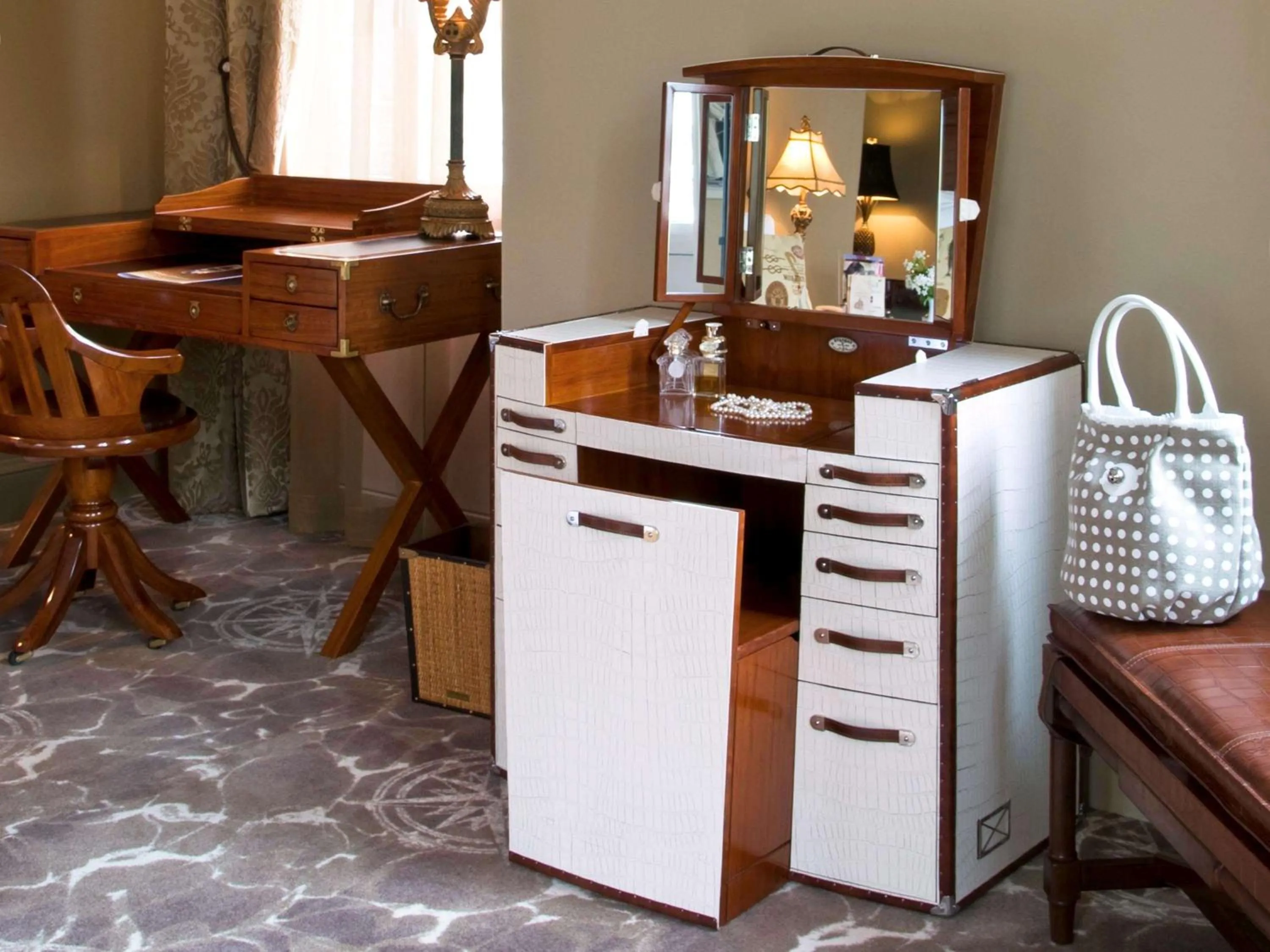 Photo of the whole room in Royal Emeraude Hotel Dinard - MGallery Collection