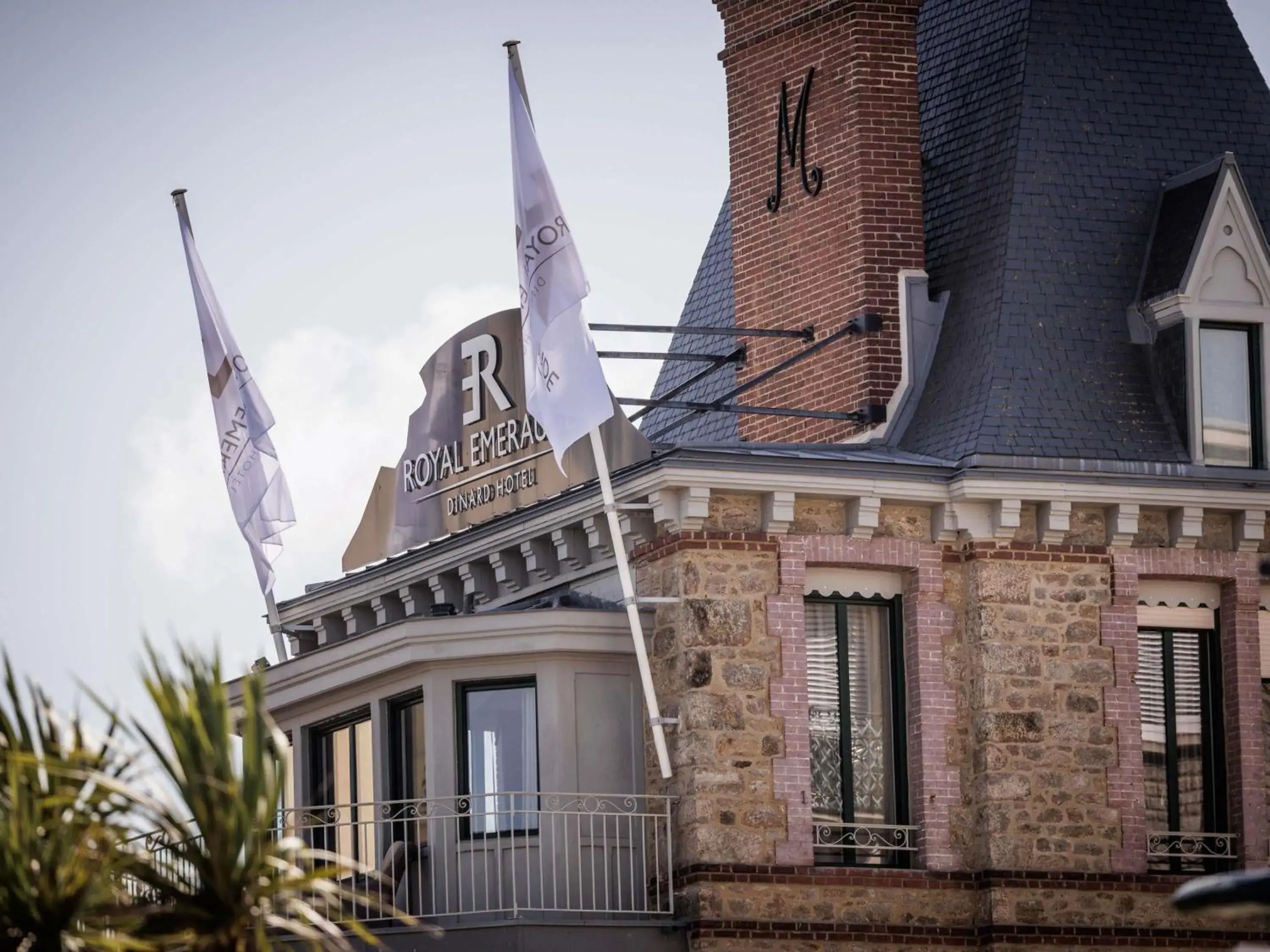 Property building in Royal Emeraude Hotel Dinard - MGallery Collection Property building in Royal Emeraude Hotel Dinard - MGallery Collection