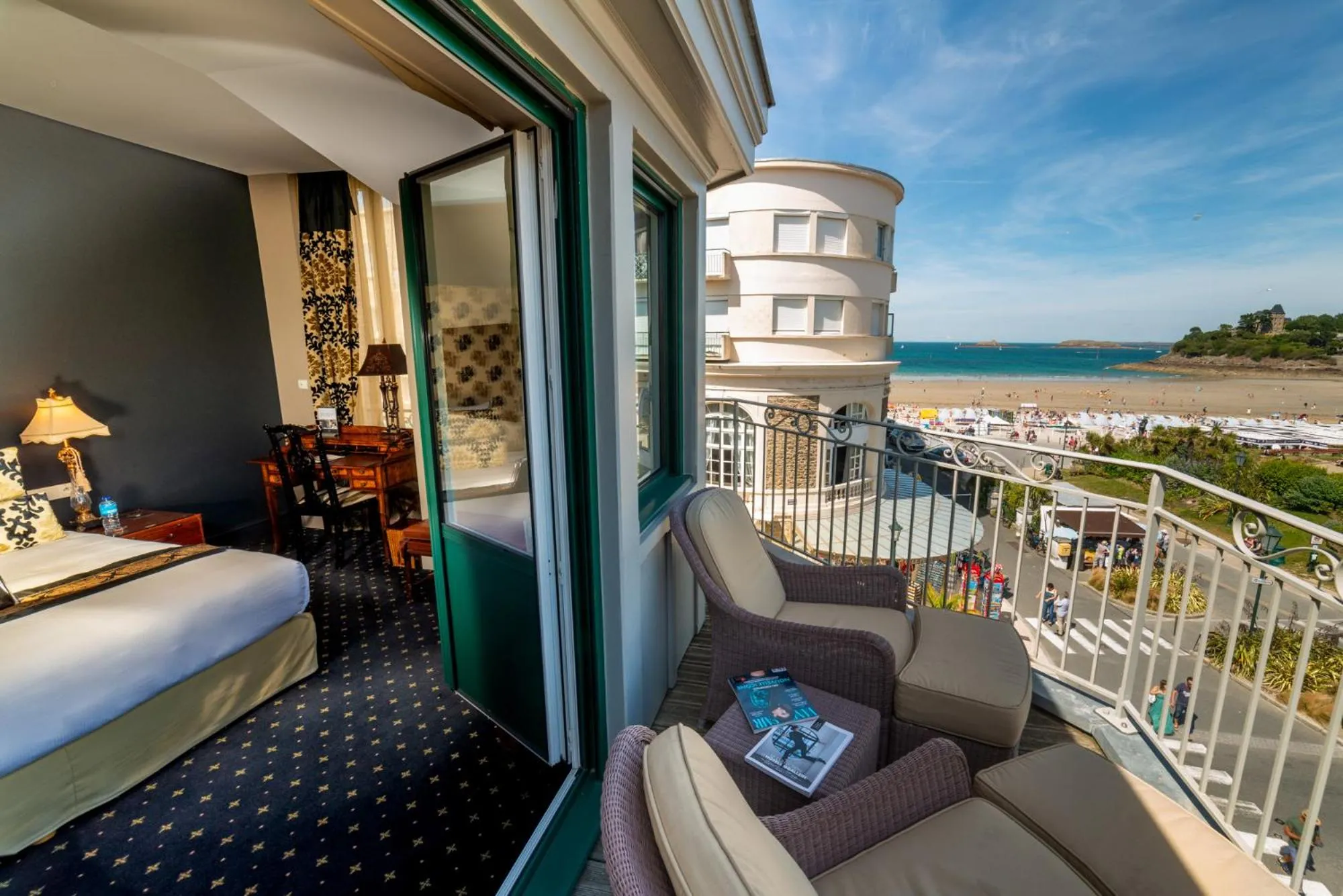 Balcony/Terrace, Bed in Royal Emeraude Hotel Dinard - MGallery Collection