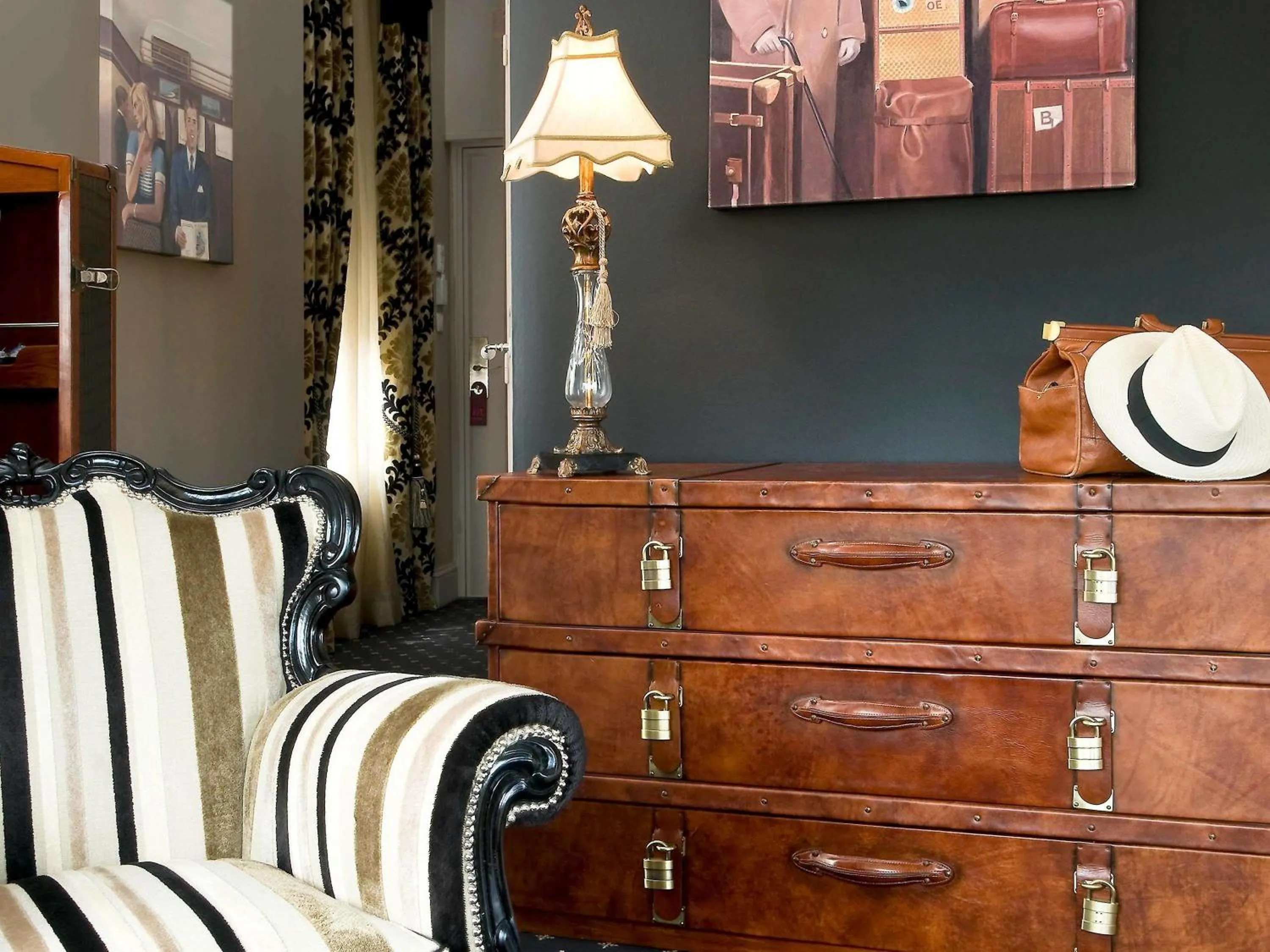 Bedroom in Royal Emeraude Hotel Dinard - MGallery Collection