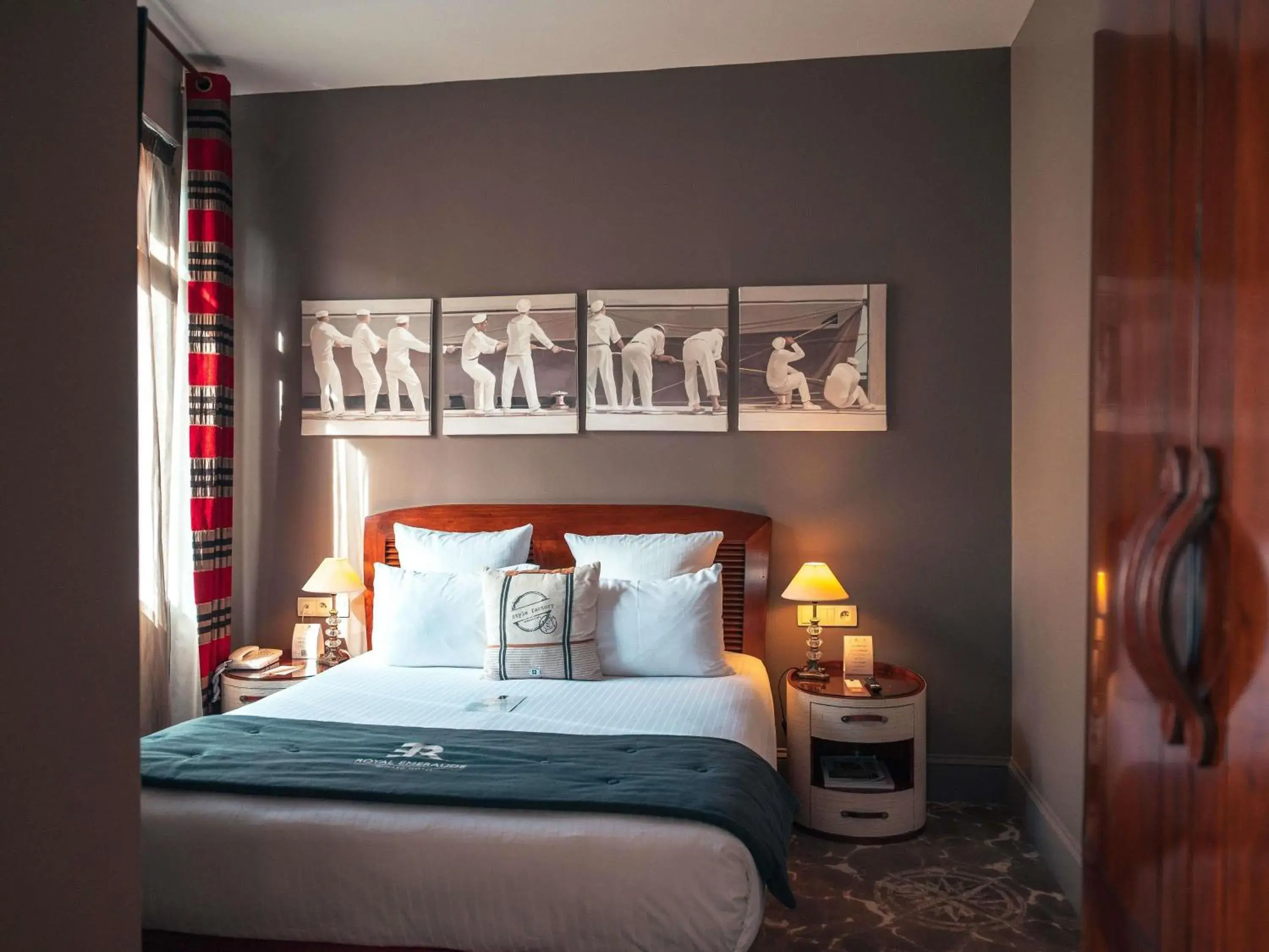 Classic Double or Twin Room in Royal Emeraude Hotel Dinard - MGallery Collection Classic Double or Twin Room in Royal Emeraude Hotel Dinard - MGallery Collection