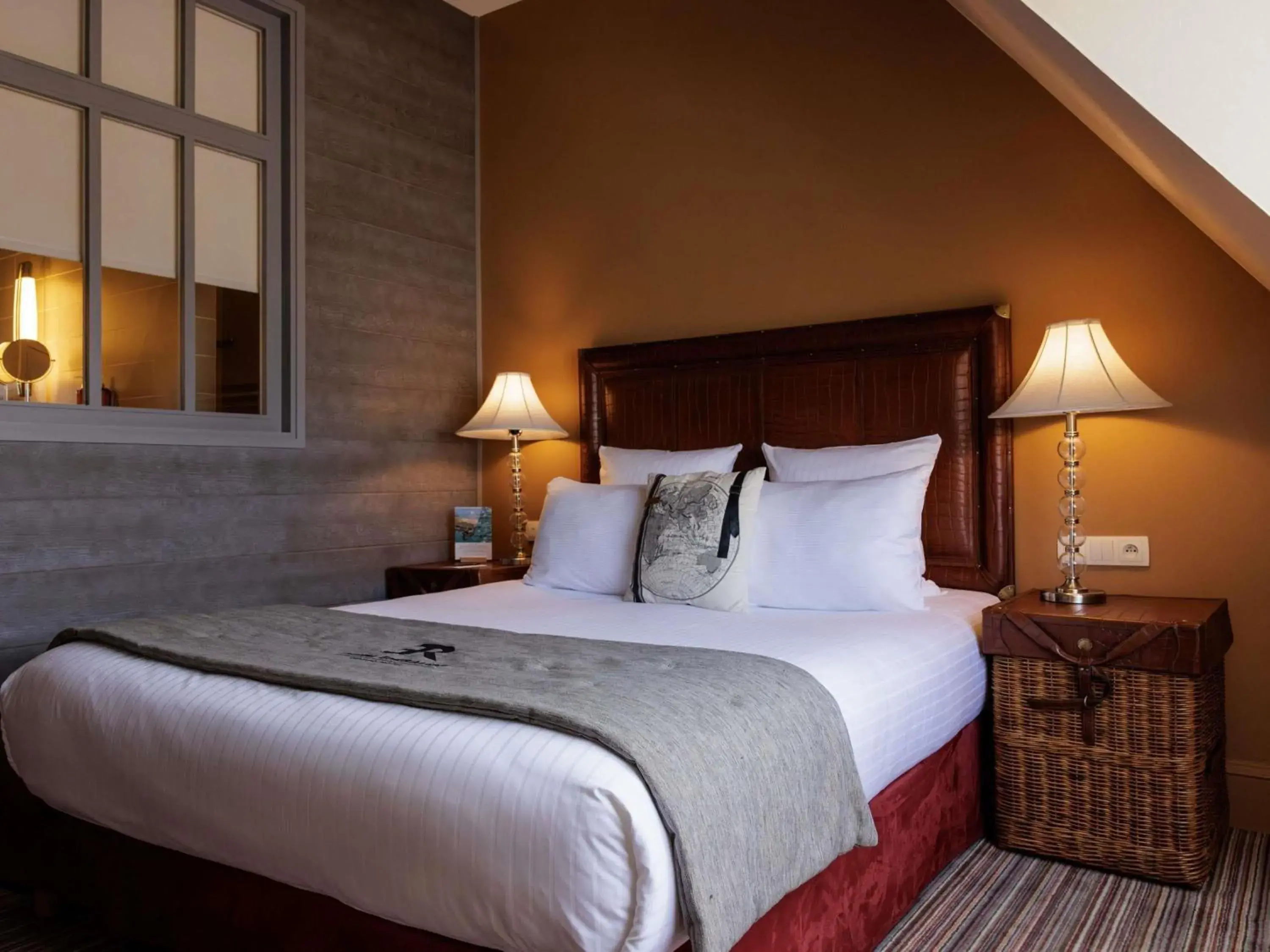 Bedroom, Bed in Royal Emeraude Hotel Dinard - MGallery Collection Bedroom, Bed in Royal Emeraude Hotel Dinard - MGallery Collection