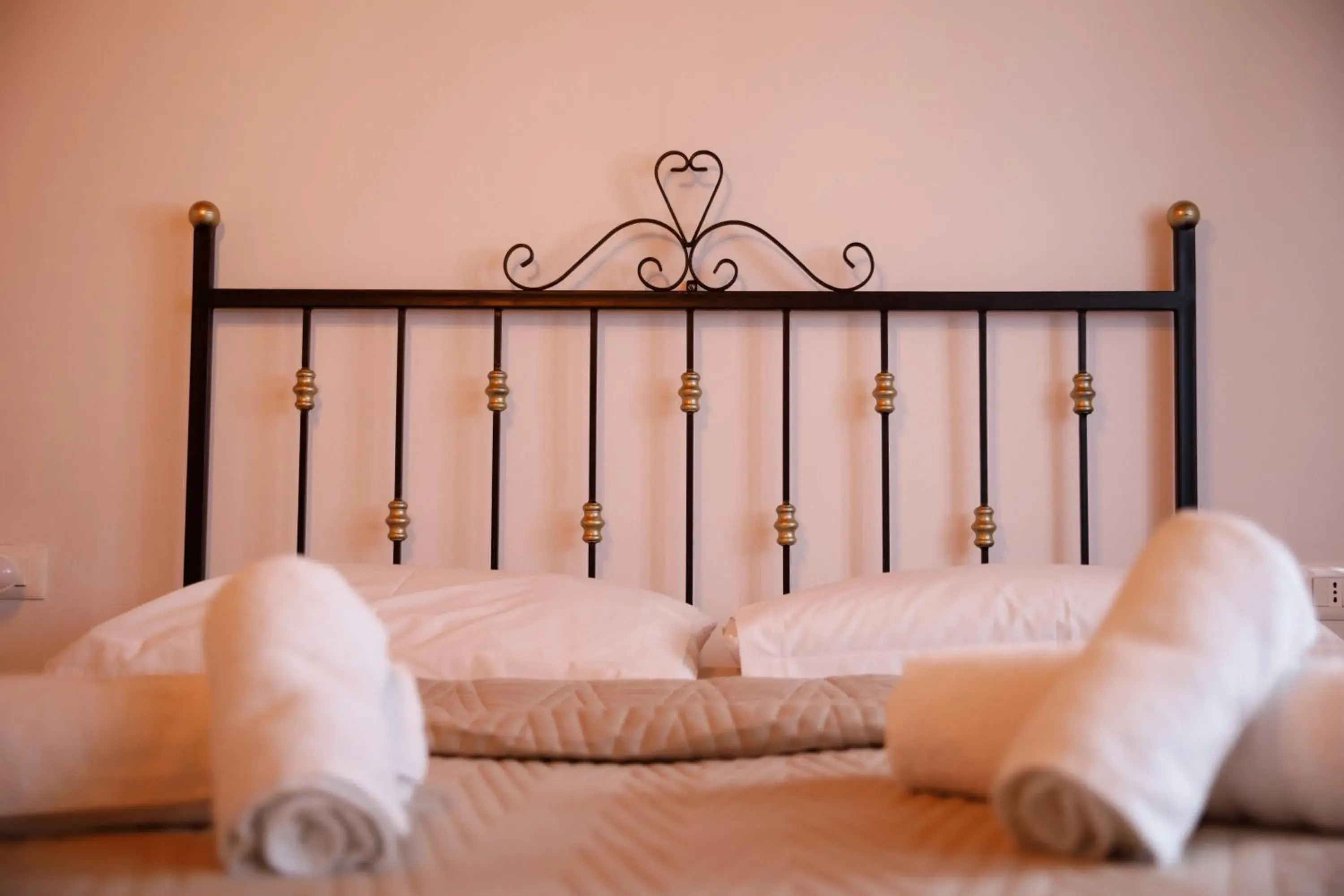 Classic Triple Room in Bujtina Maria Classic Triple Room in Bujtina Maria