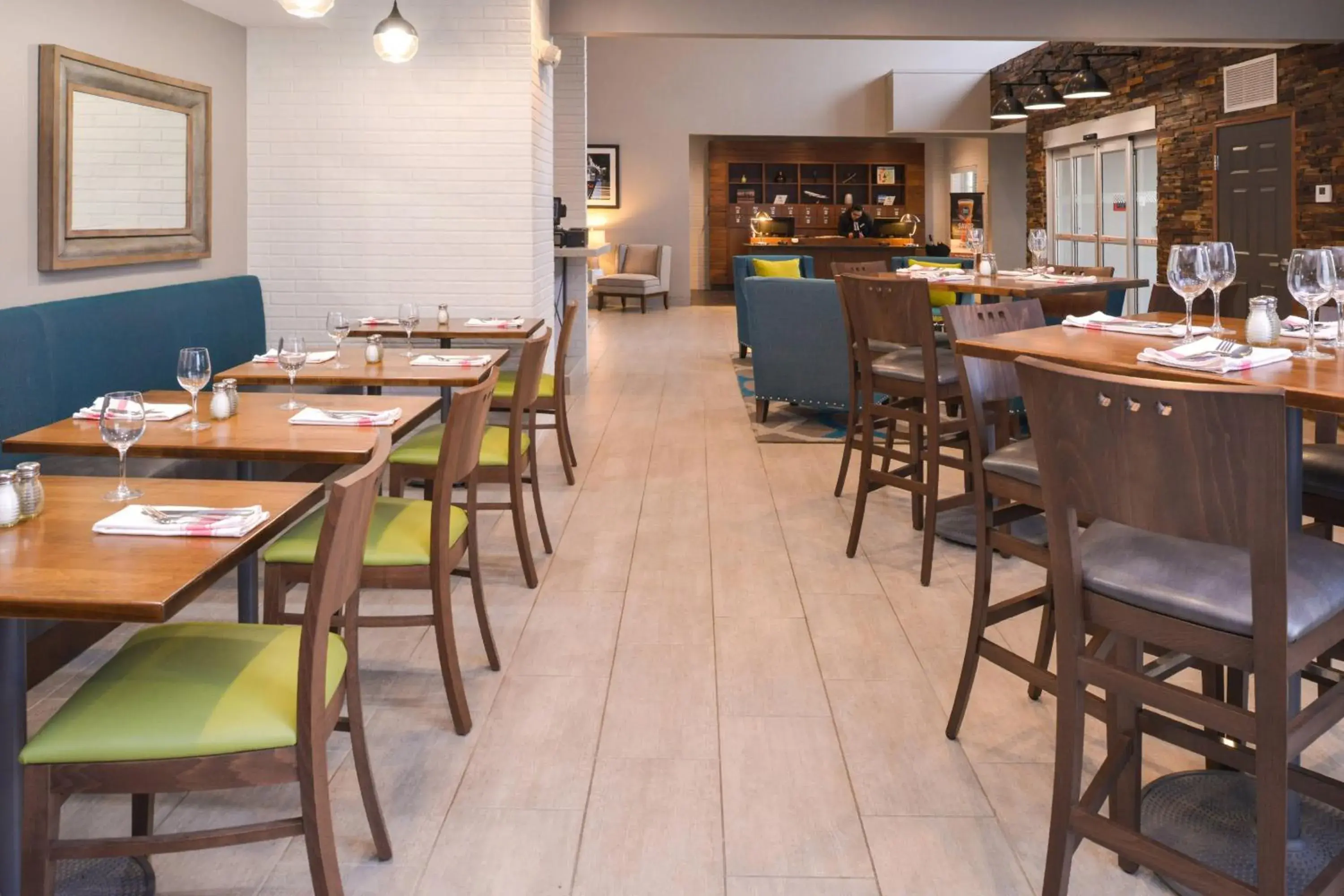 Restaurant/places to eat in Four Points By Sheraton Mount Prospect O’Hare Restaurant/places to eat in Four Points By Sheraton Mount Prospect O’Hare