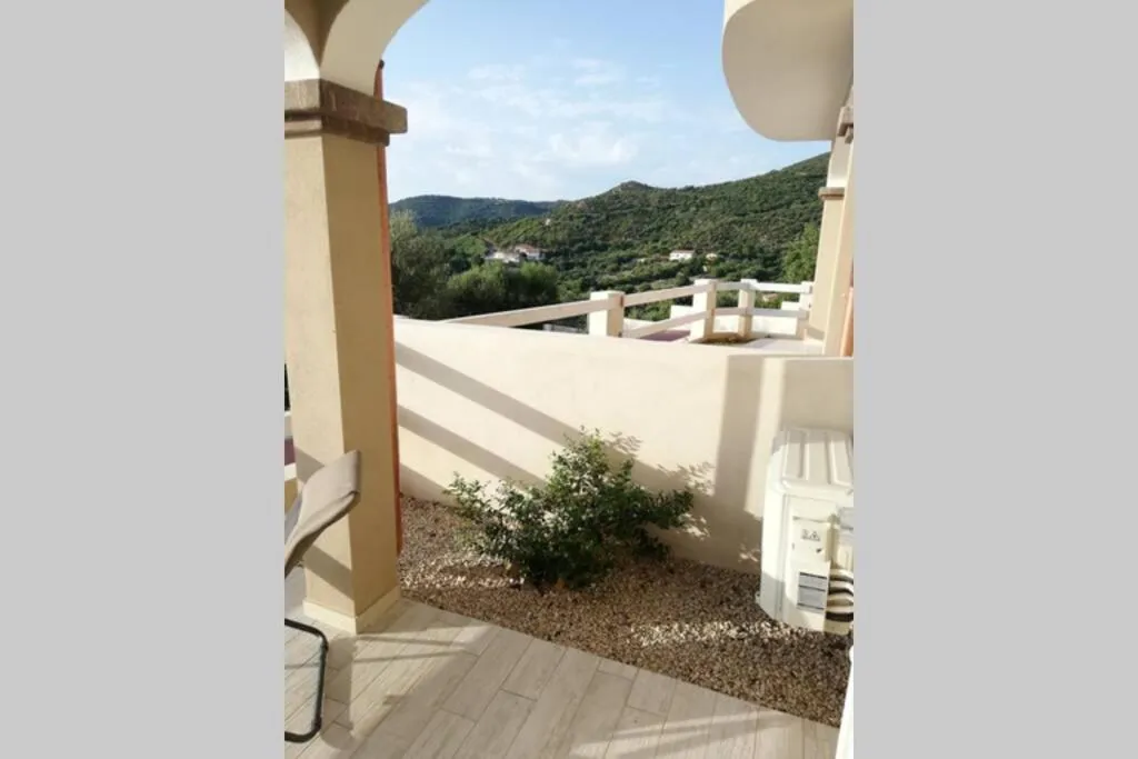 Trilocale vista mare con piscina a Badesi