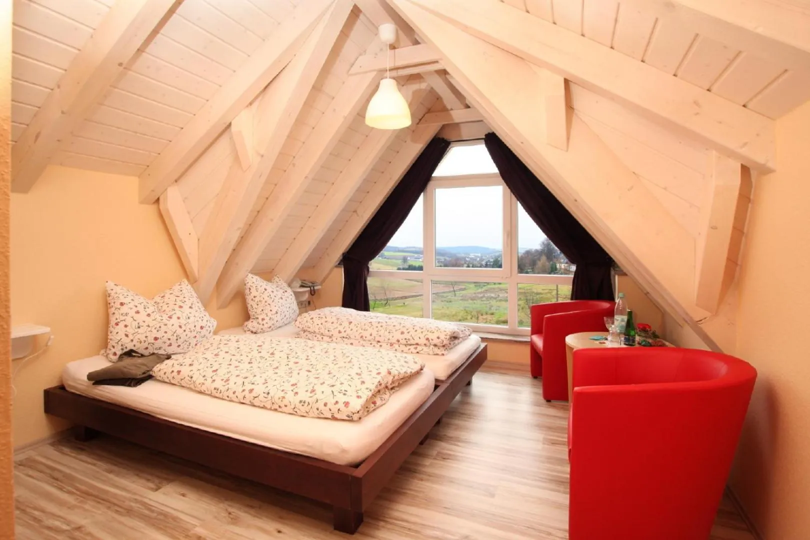 Bed in Landhotel zu Heidelberg