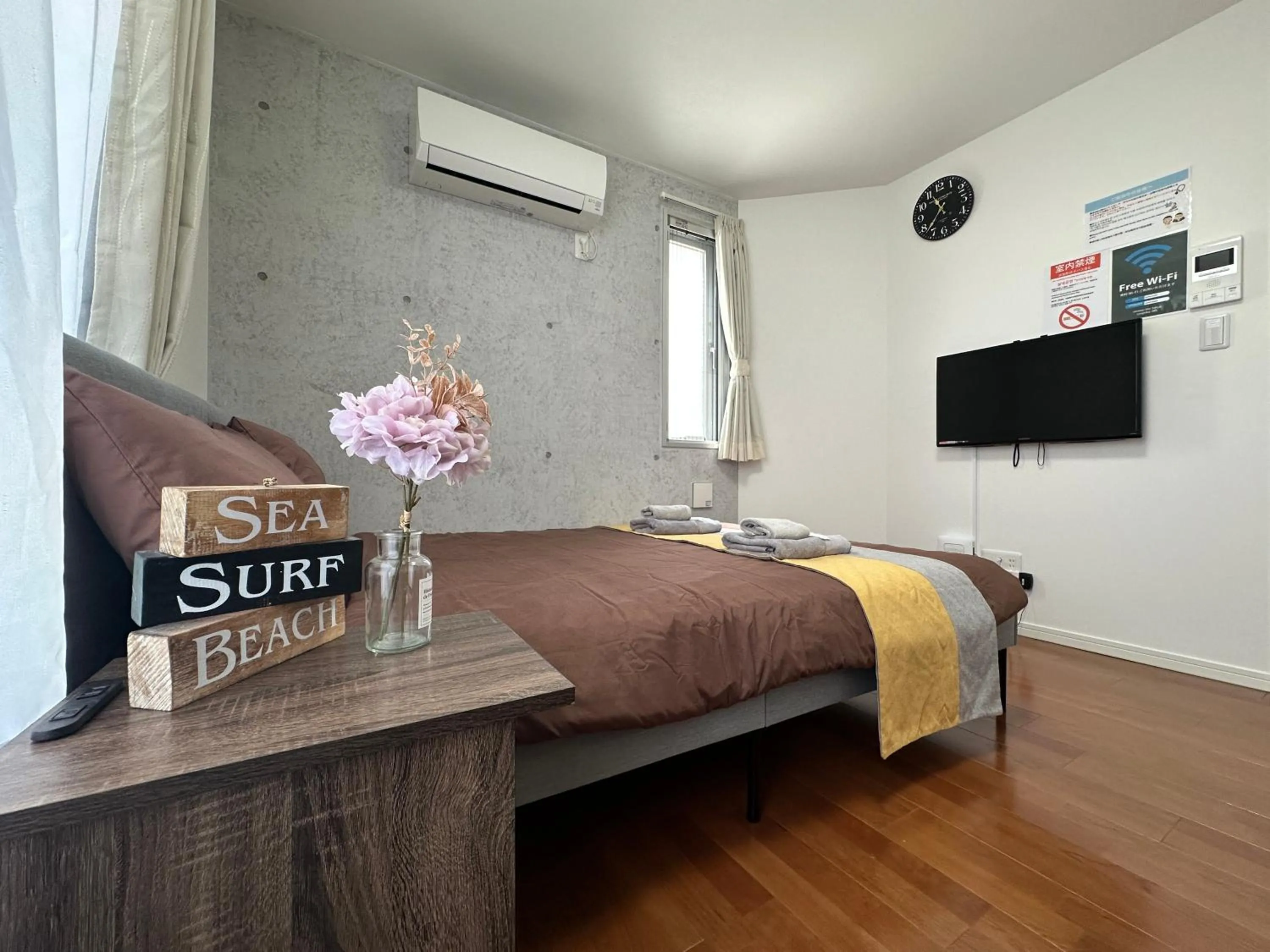 Bed in nestay inn tokyo ryogoku