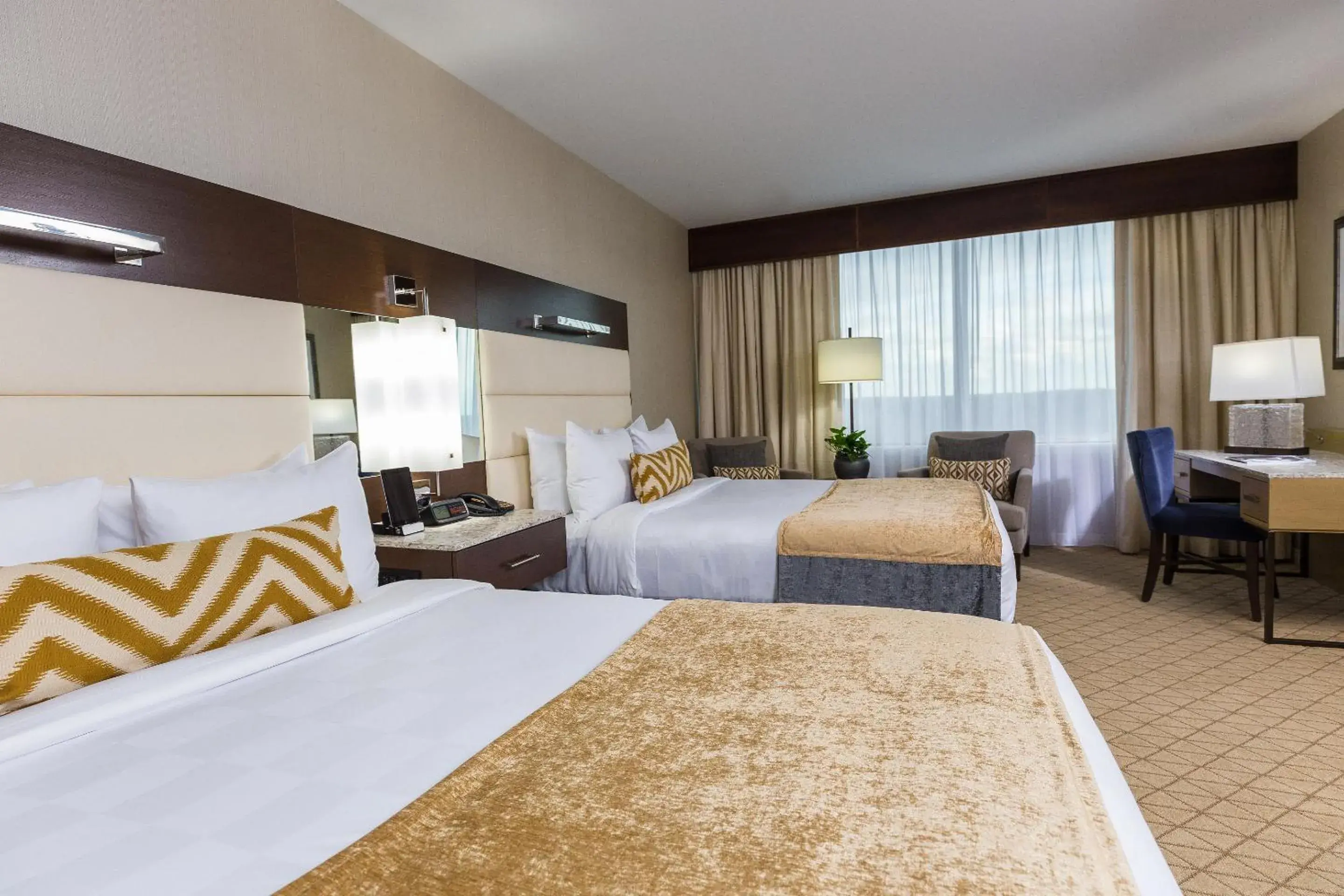 Sky Tower Two Deluxe Queen Beds in Mohegan Sun Sky Tower Two Deluxe Queen Beds in Mohegan Sun