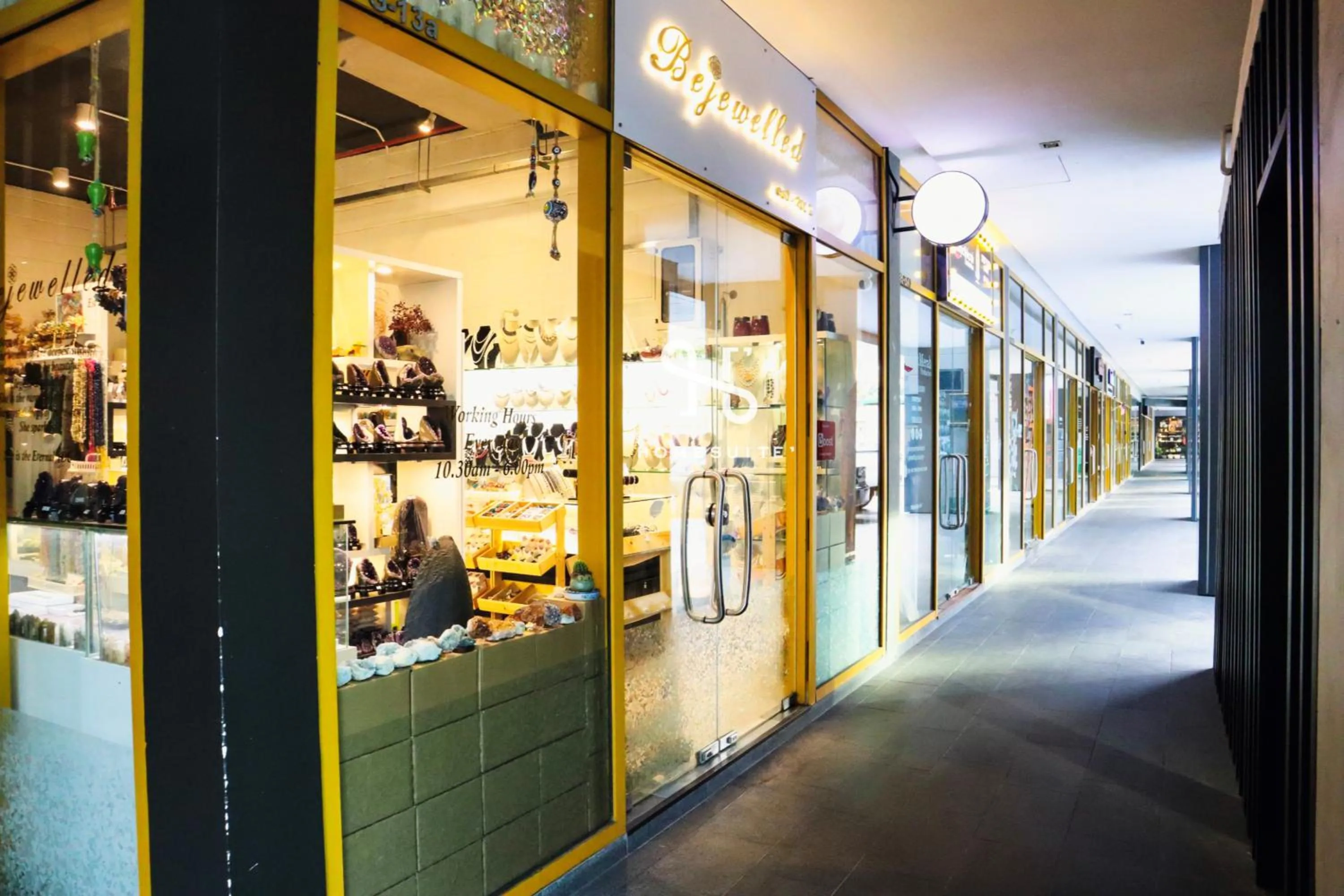 Neighbourhood in Homi Breeze at Sutera Avenue 和逸微风