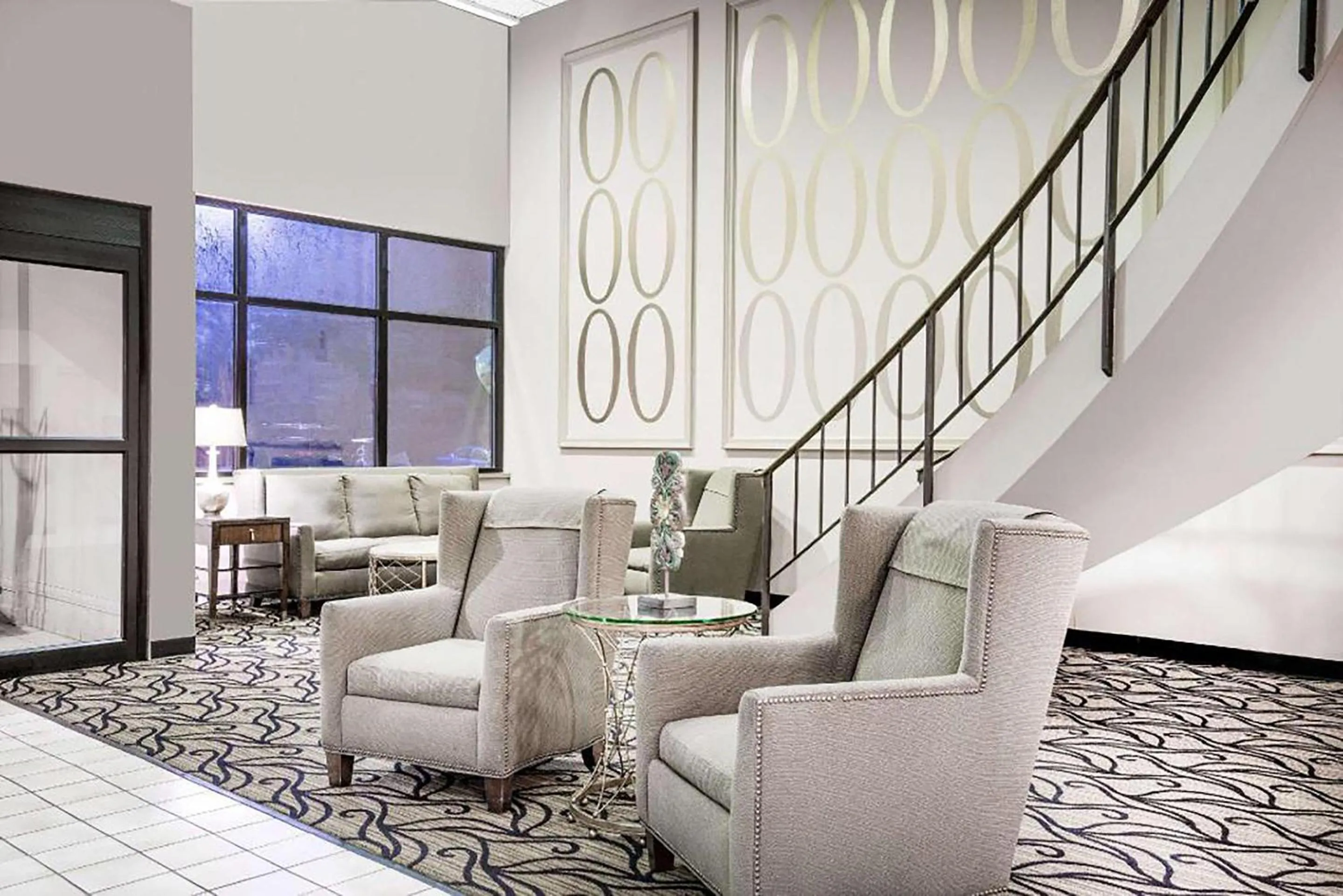 Lobby or reception, Seating Area in Norwood Inn & Suites La Crosse