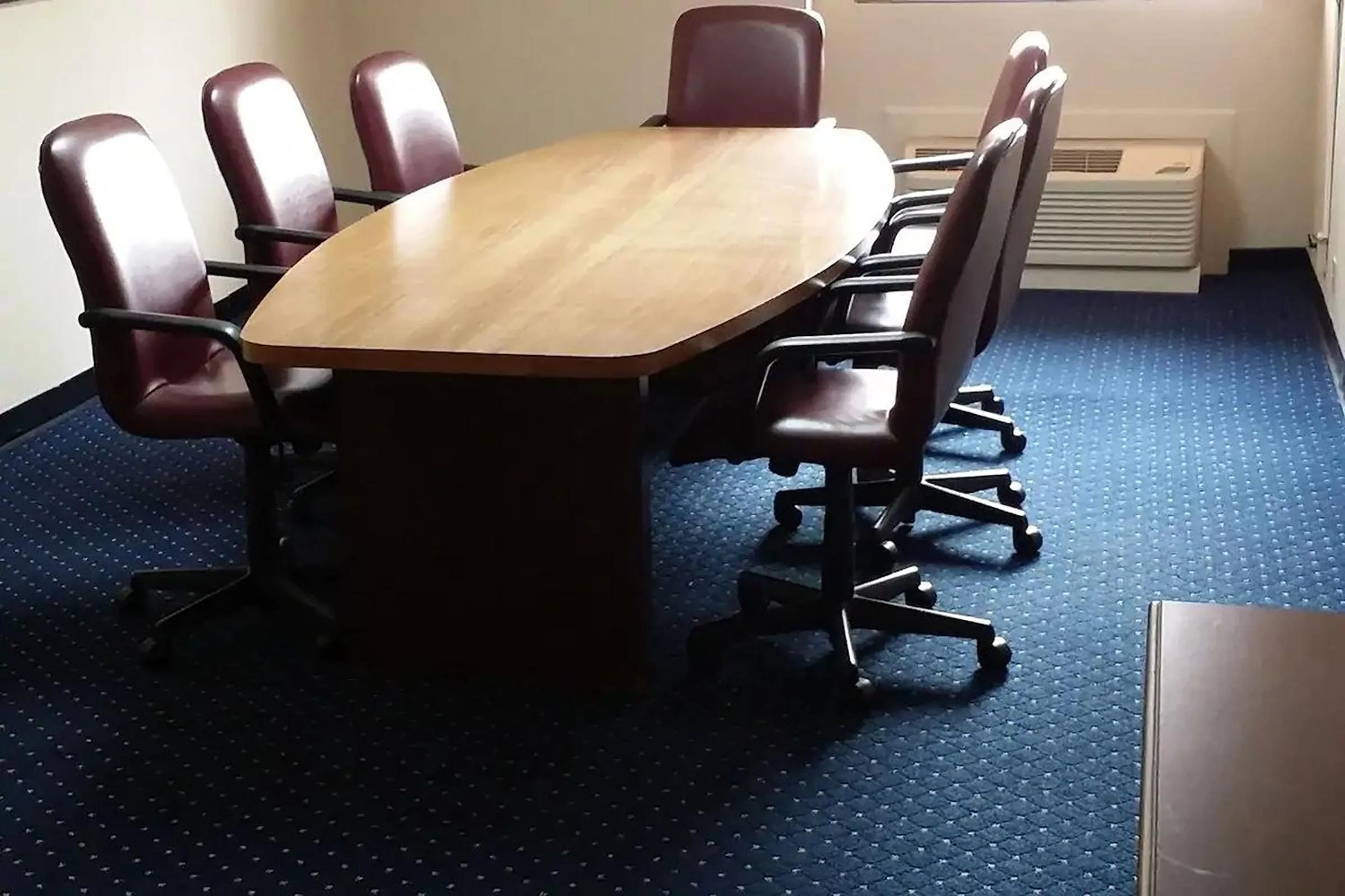 Meeting/conference room in Norwood Inn & Suites La Crosse