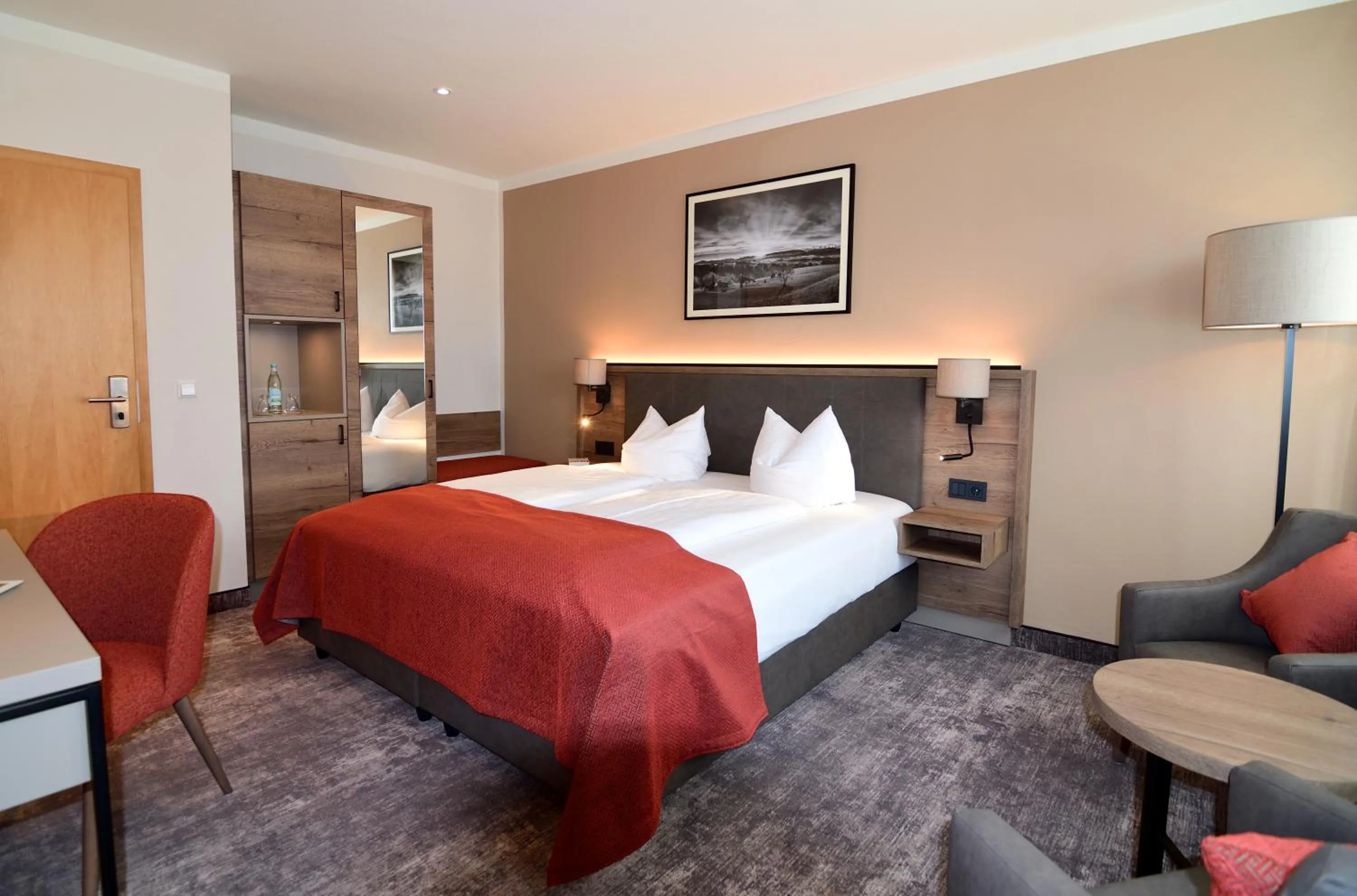 Photo of the whole room, Bed in Lindenberger Hof