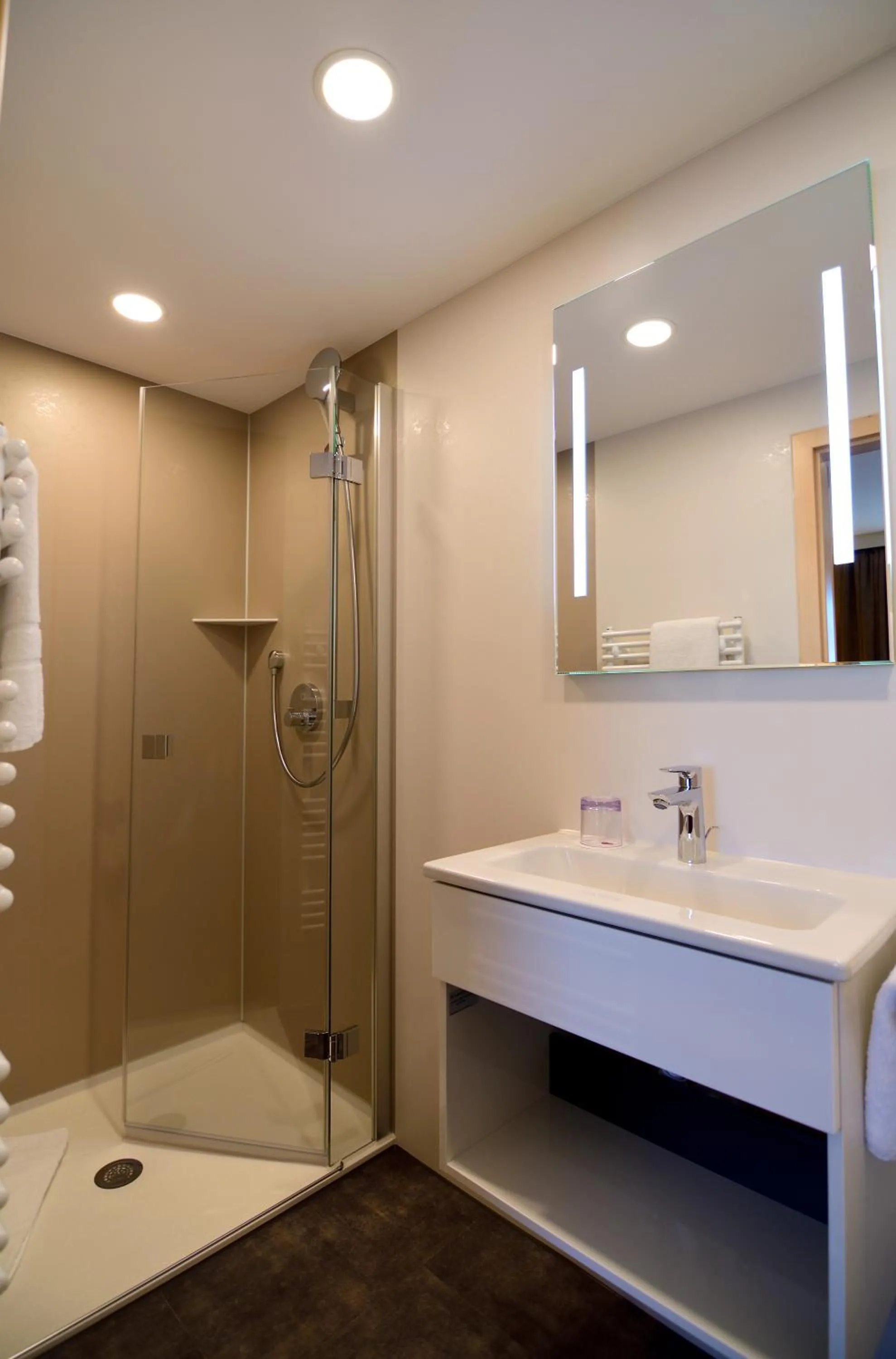 Bathroom in Lindenberger Hof