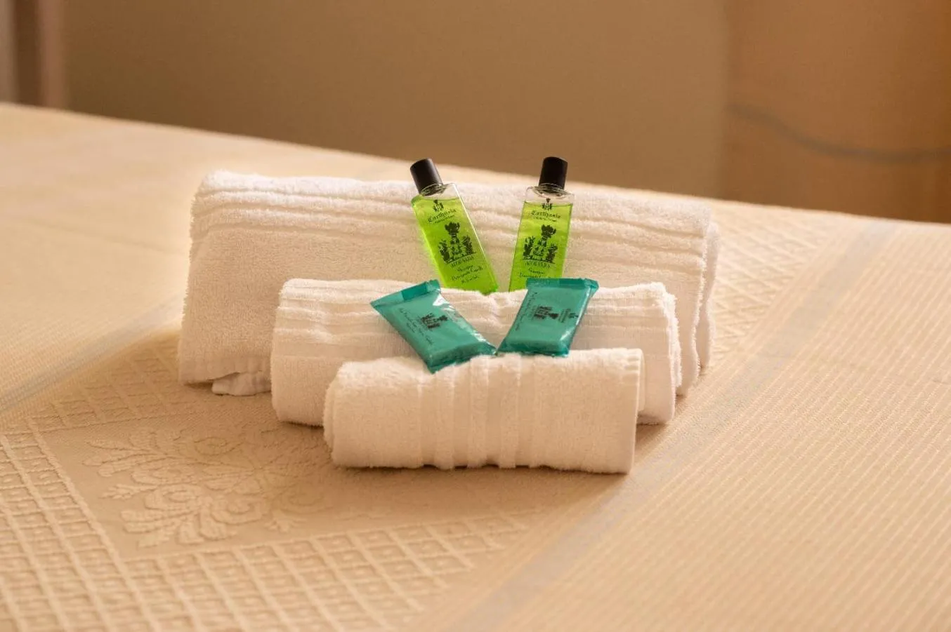 towels, Bed in S'ena Hotel