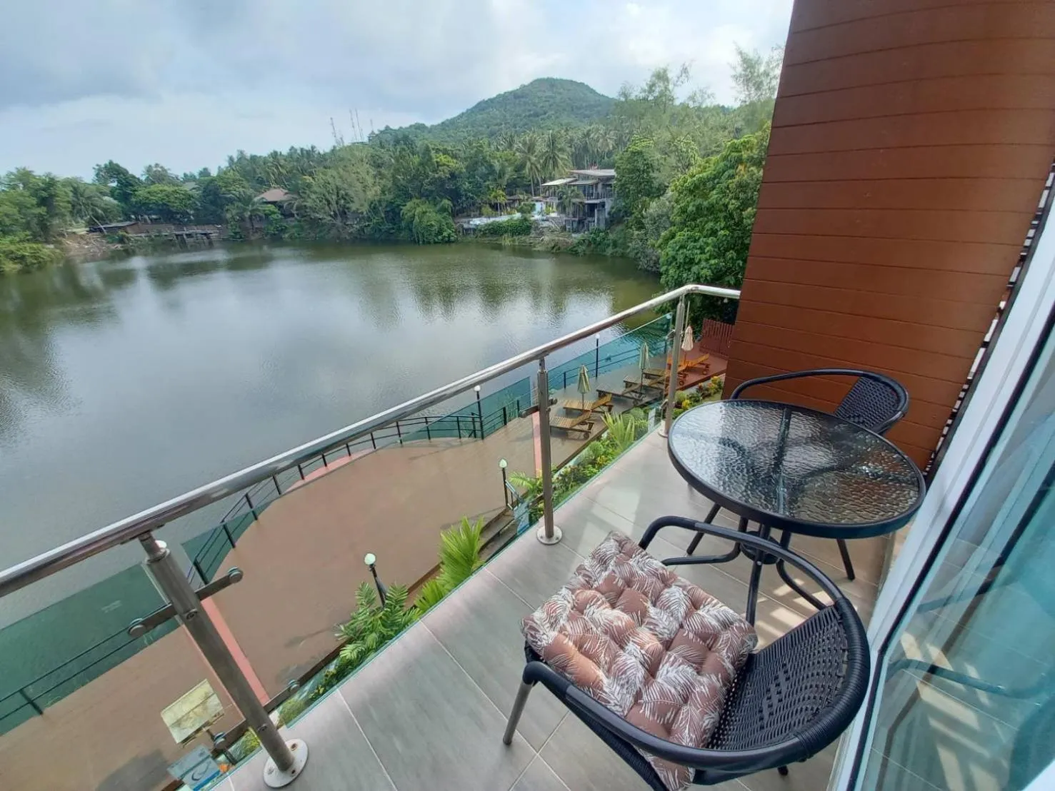Lake view in Pure Laguna Residence by Nice Sea Resort