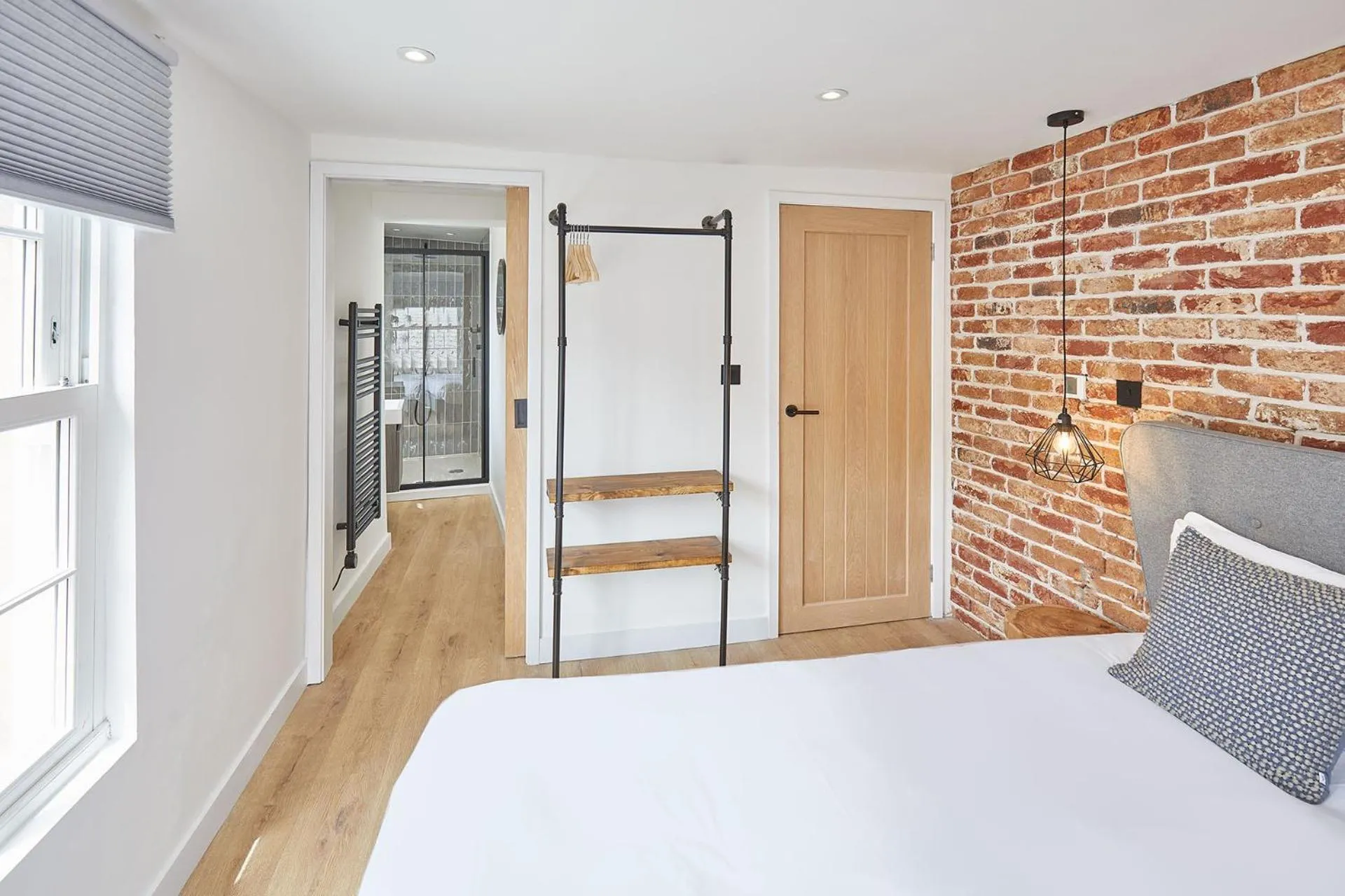 Bed in Host & Stay - Golden Lion Apartments
