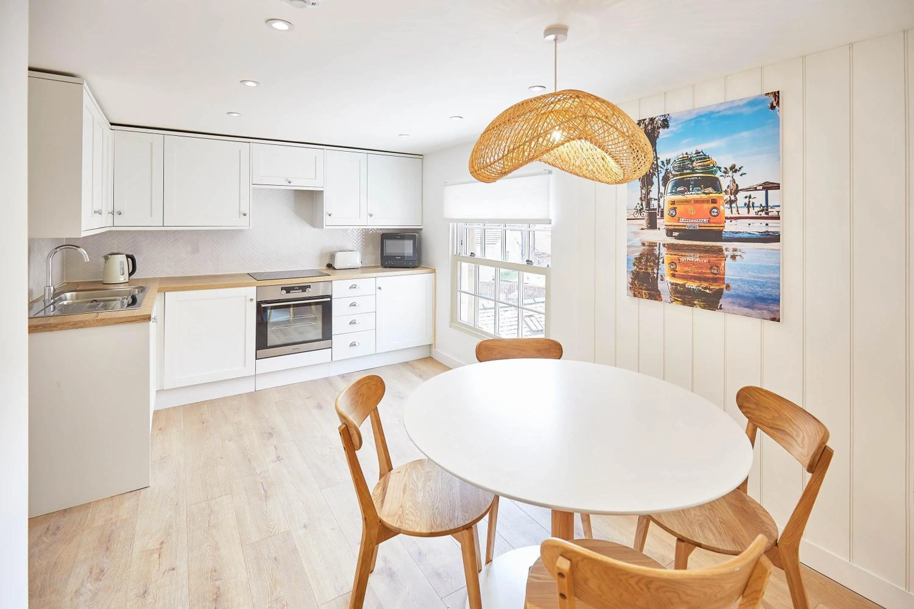 Kitchen or kitchenette in Host & Stay - Golden Lion Apartments