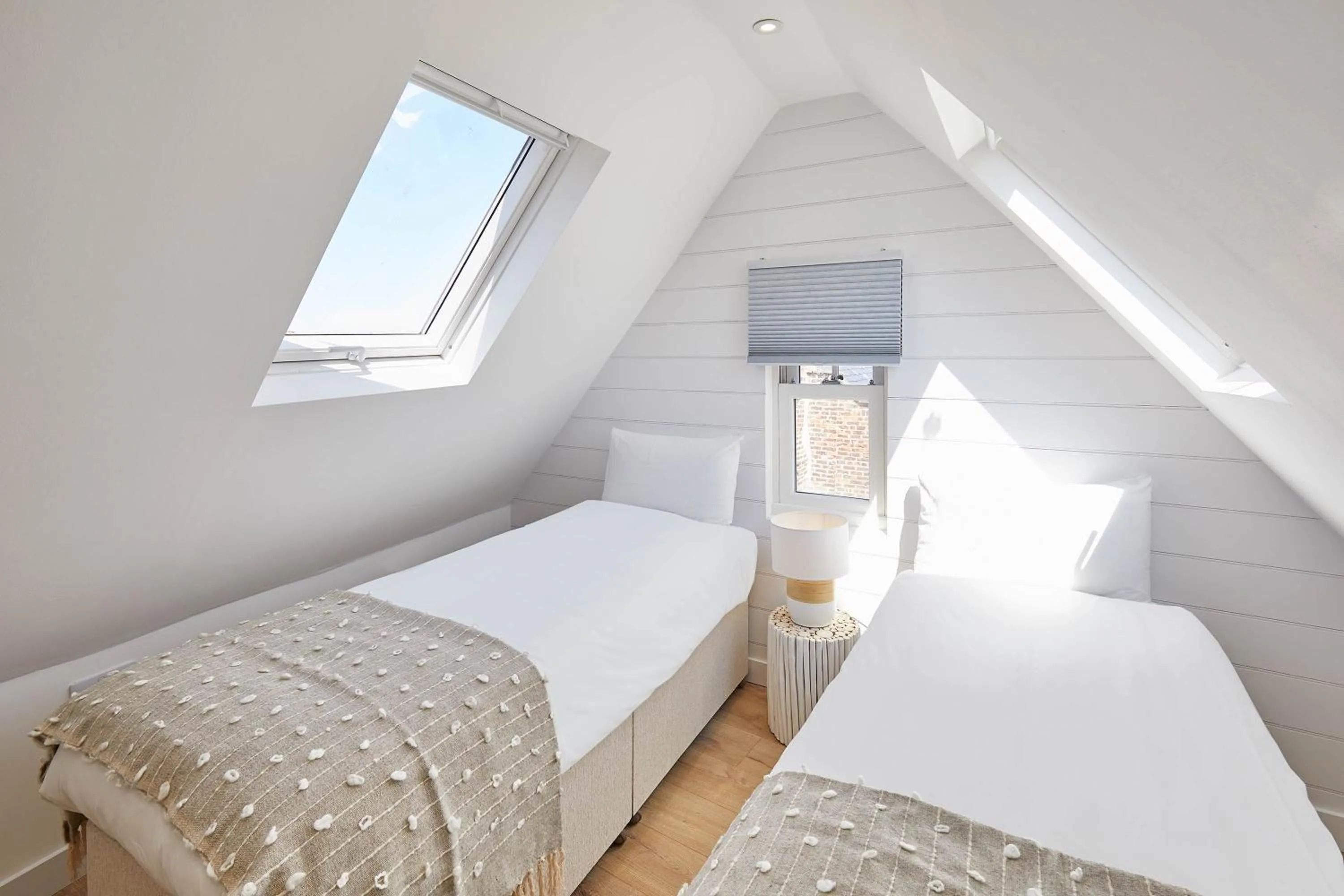 Bed in Host & Stay - Golden Lion Apartments