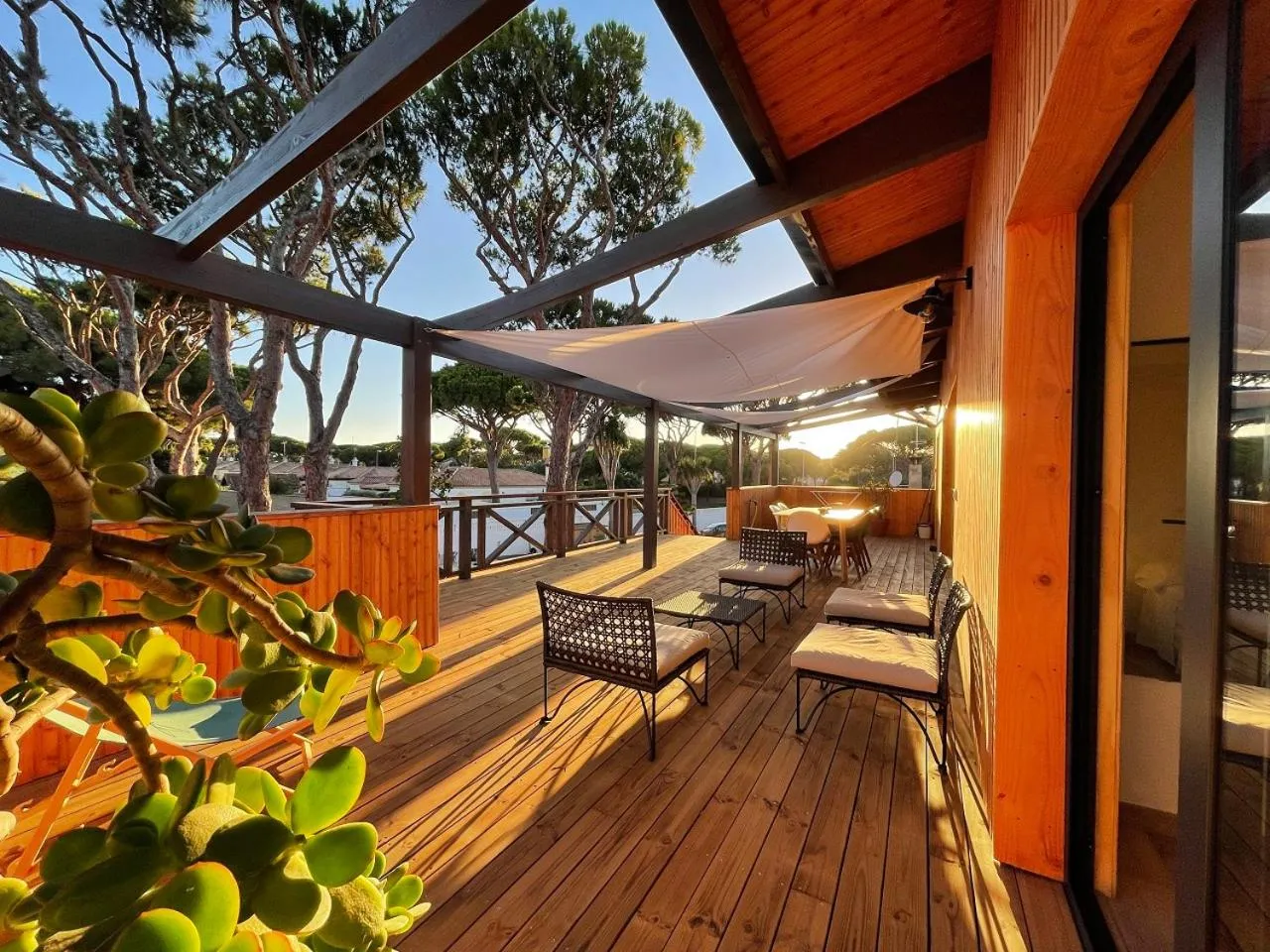 Apartamentos Biopasivos Living Pura Madera