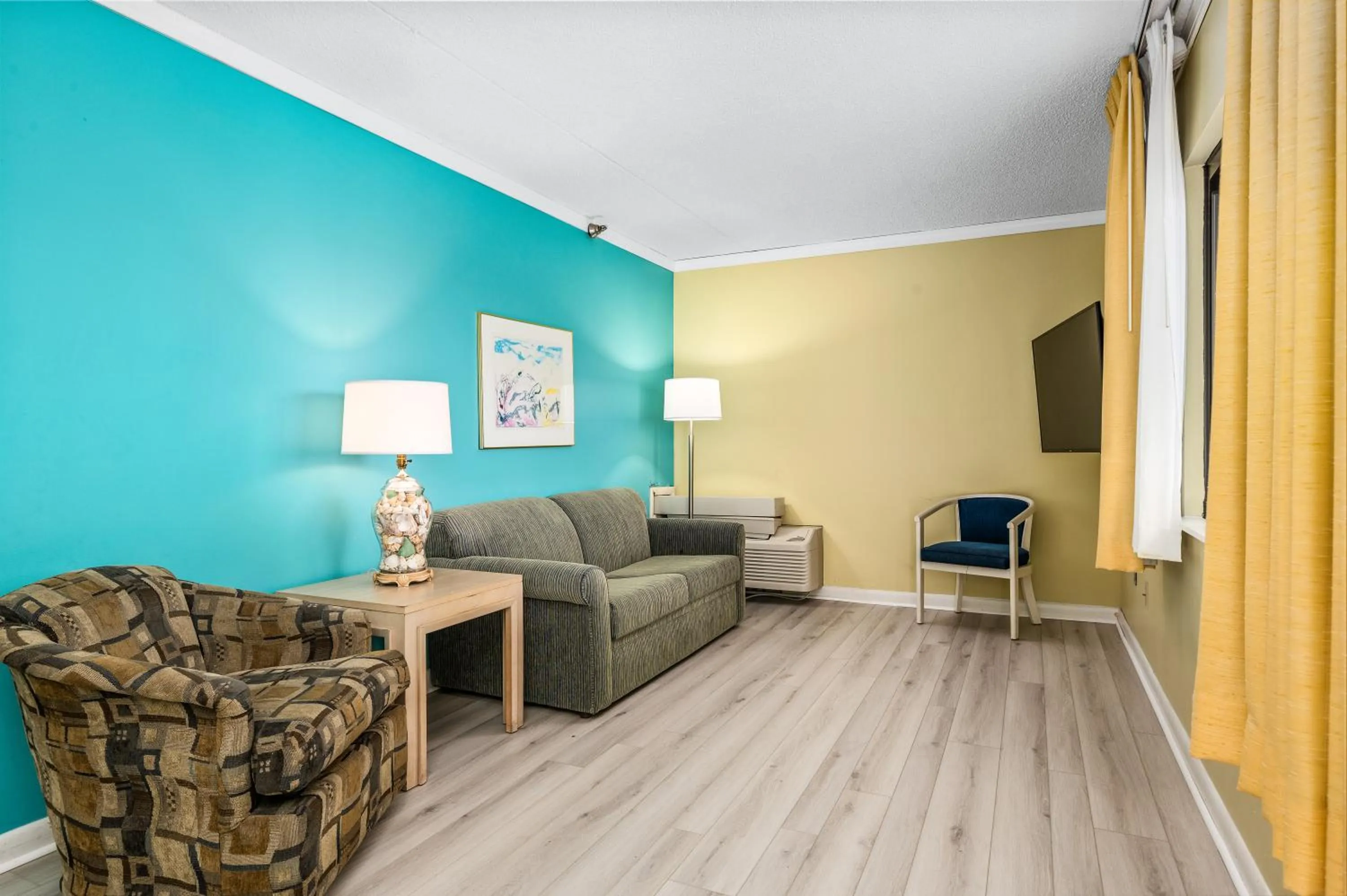 Living room in Cayman Suites Hotel