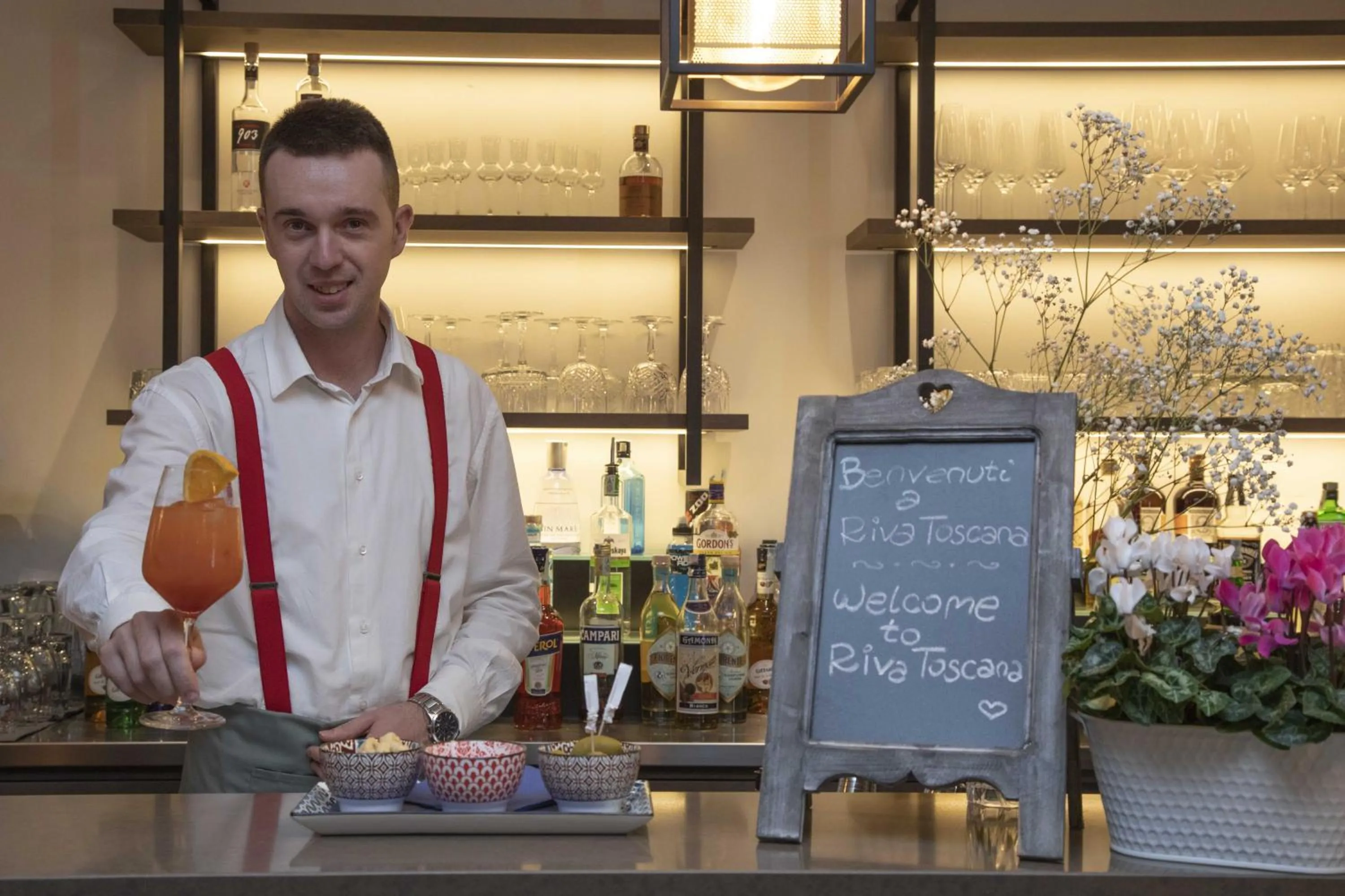 Lounge or bar in Riva Toscana Golf Resort & SPA