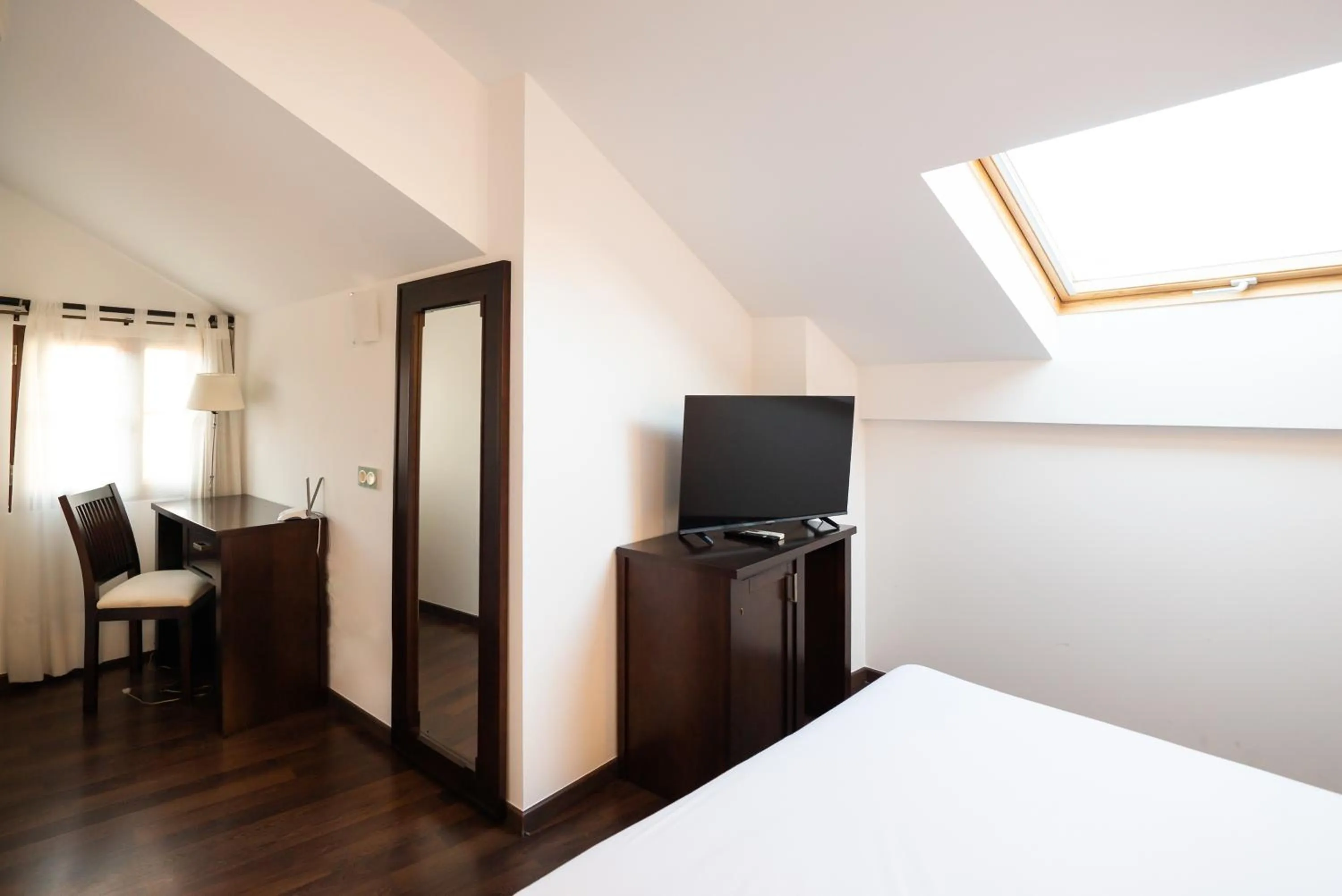 Photo of the whole room, Bed in Hotel Rincón del Conde