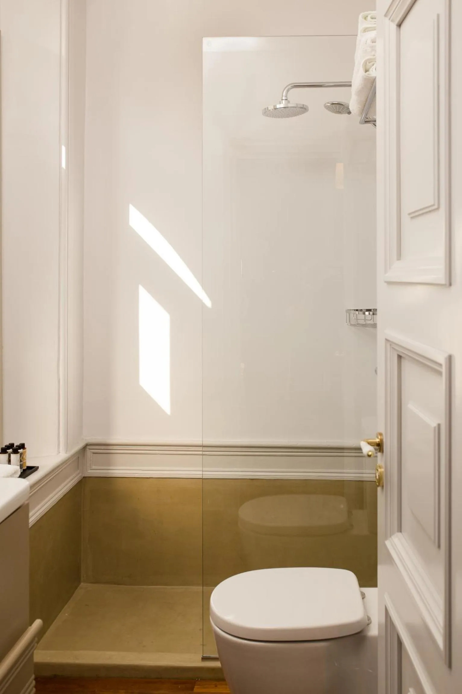 Bathroom in Eressian Hotel & Hammam Spa